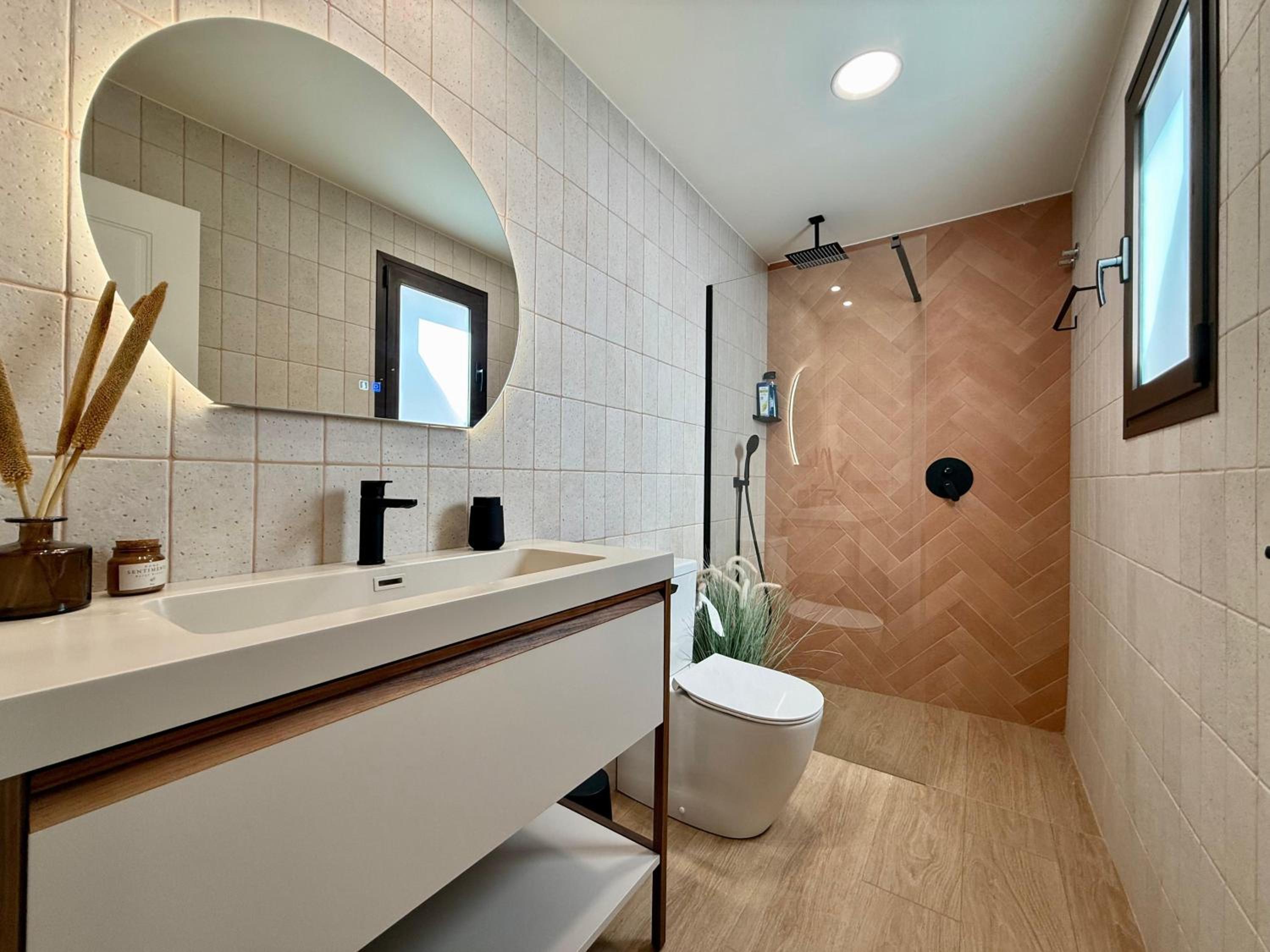 Two-Bedroom House photo 2