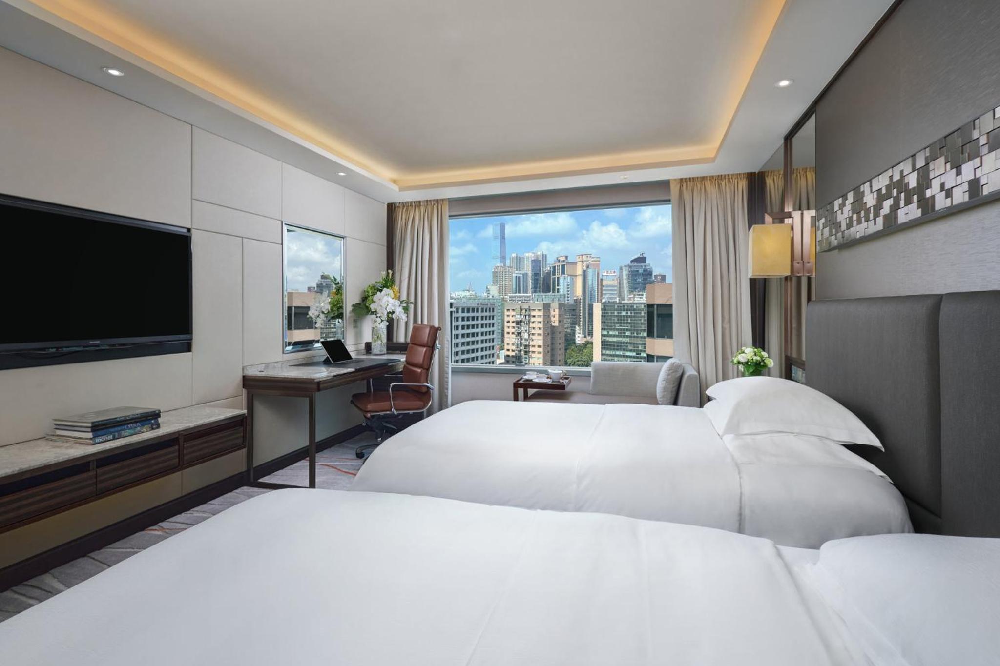 Classic Twin Room with City View