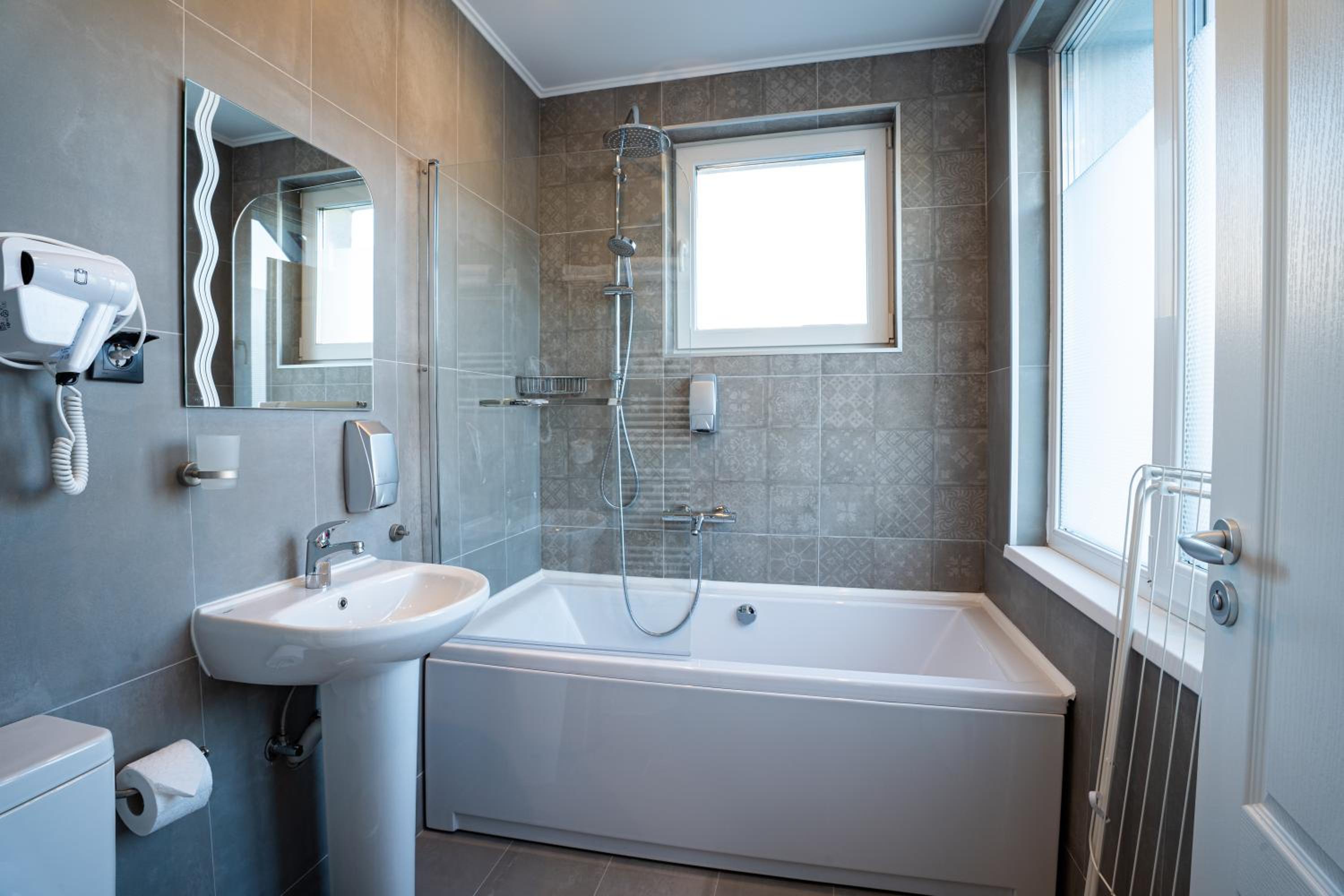 Superior Suite photo 3