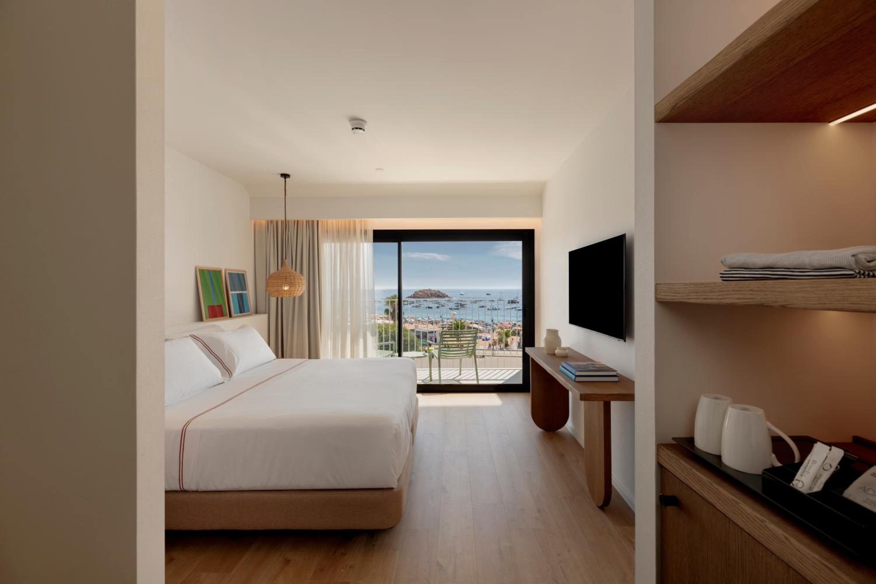 Habitación Doble Deluxe con Balcón y Vista al Mar