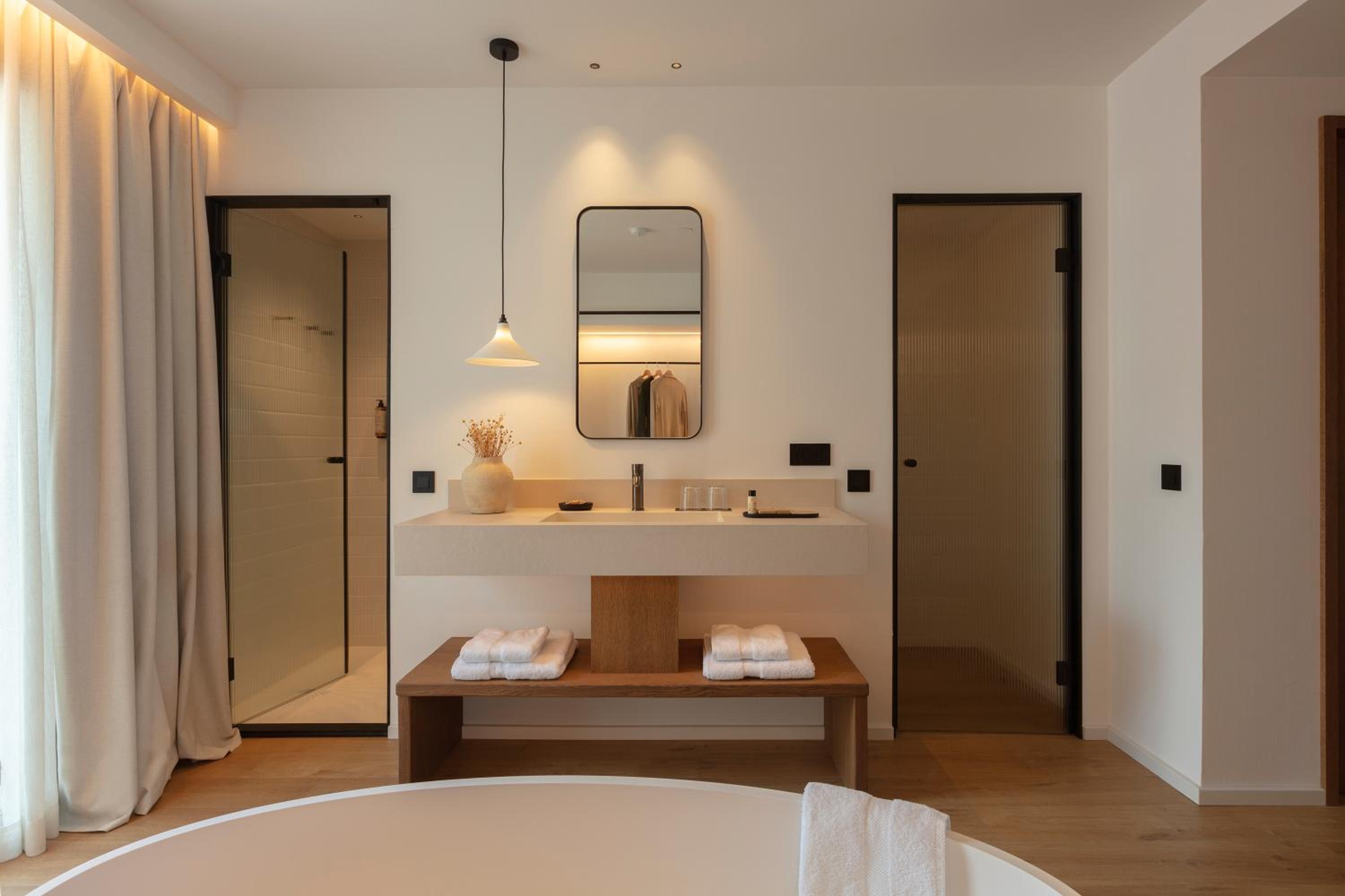Suite with Sea View (2 Adultos + 1 Child) Suite with Sea View (2 Adultos + 1 Child)