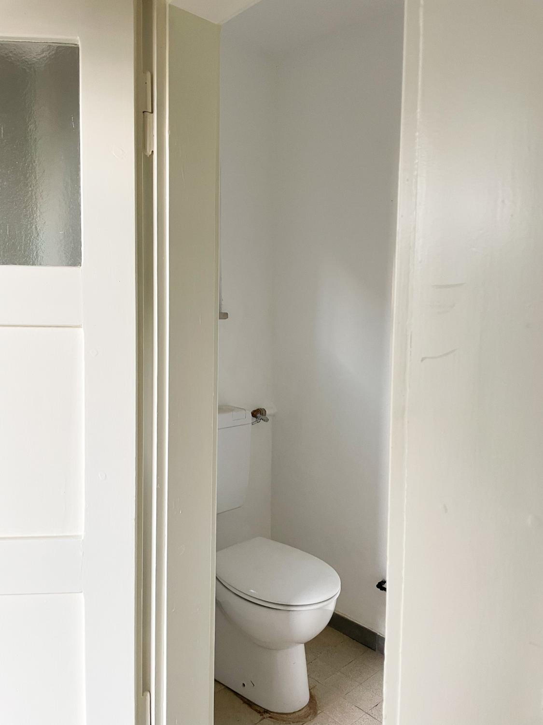 Three-Bedroom House photo 3