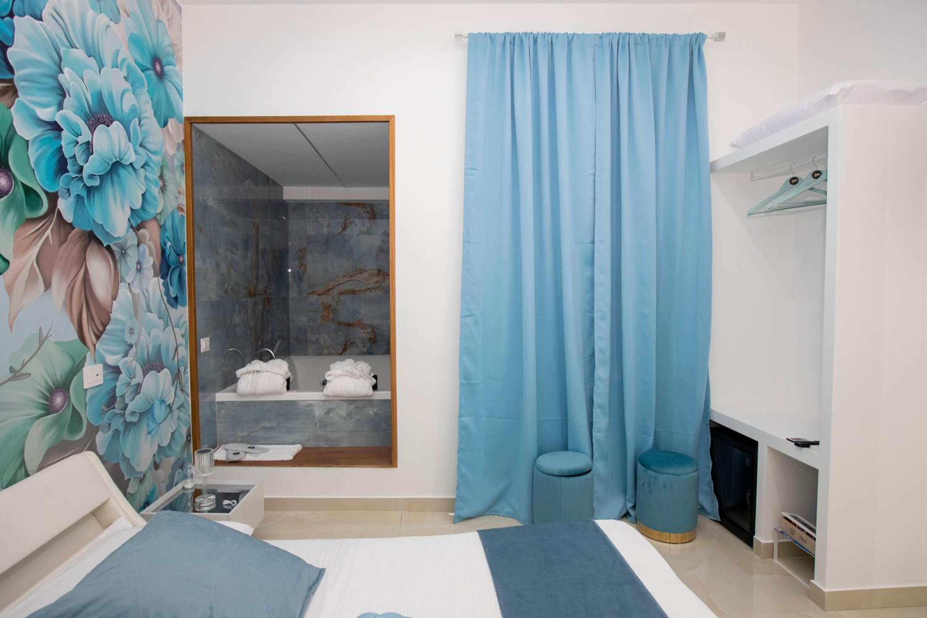 Double Room with Spa Bath