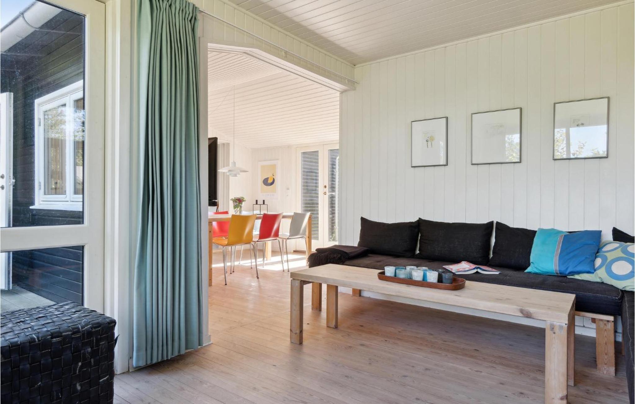 One-Bedroom Vacation Home photo 3