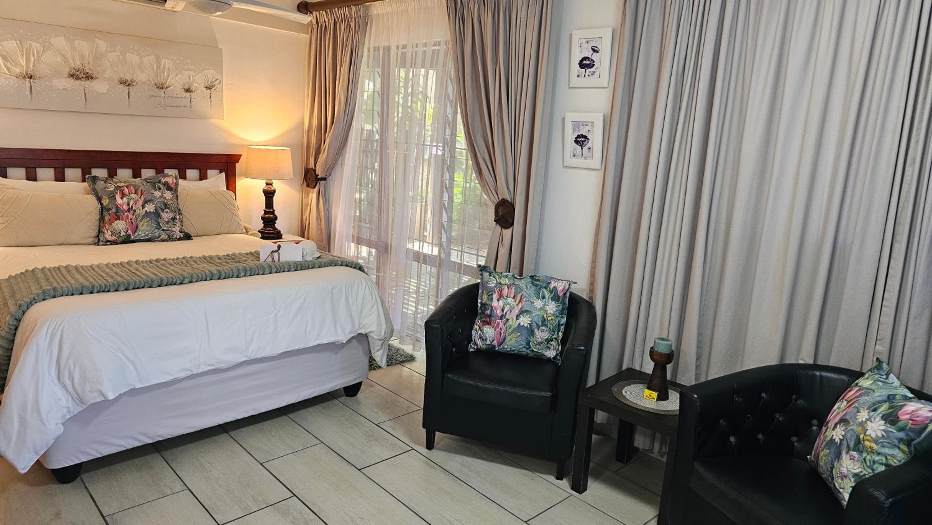 Standard Double Room - Photo 24