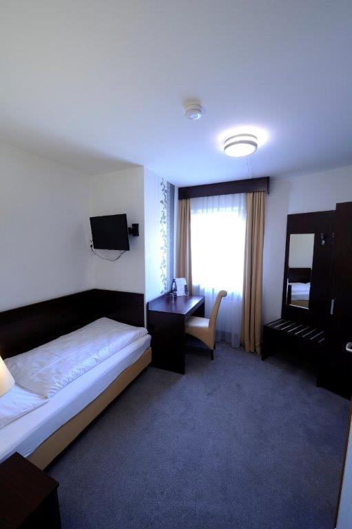 Standard Single Room photo 2