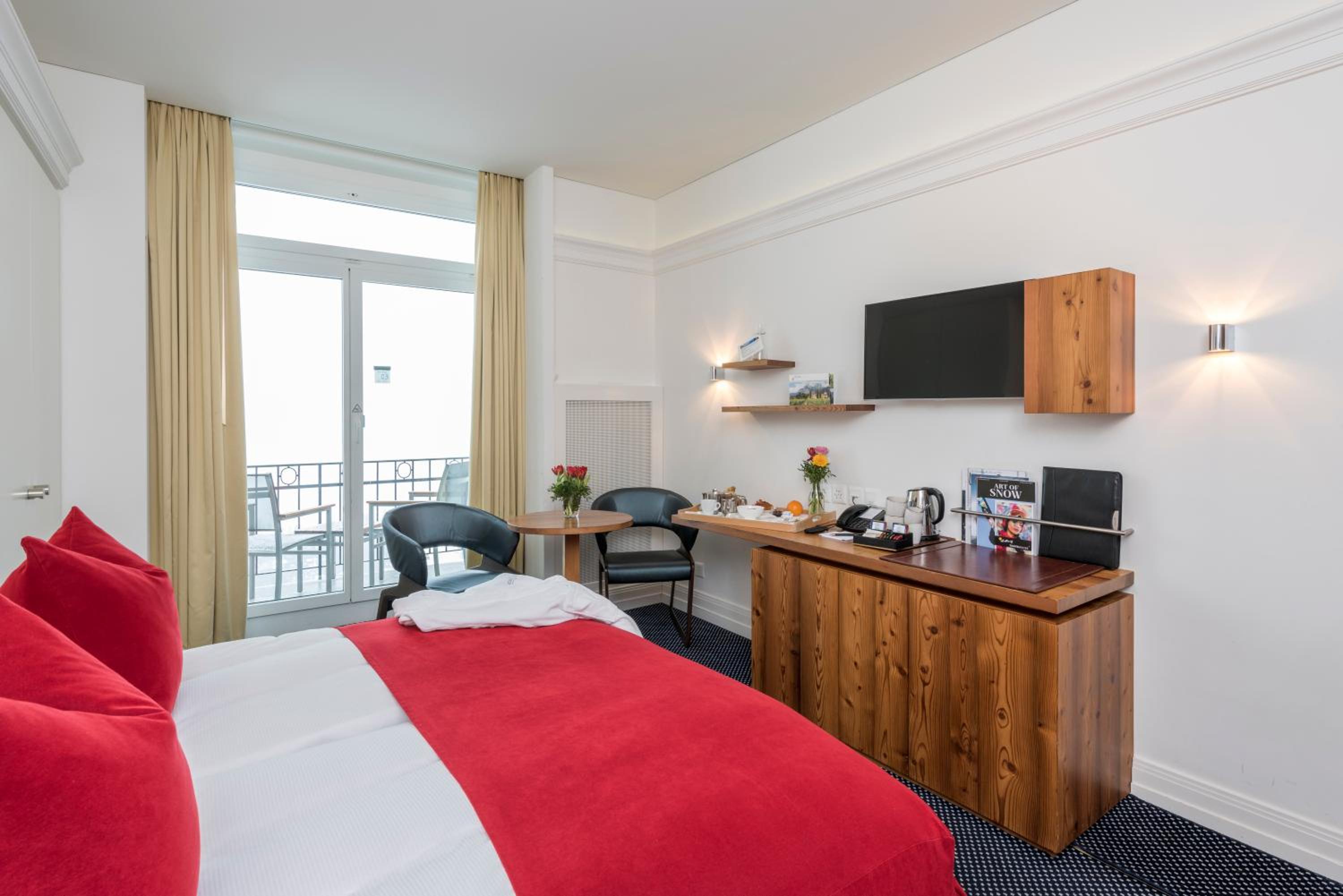 Double Room with Lake View