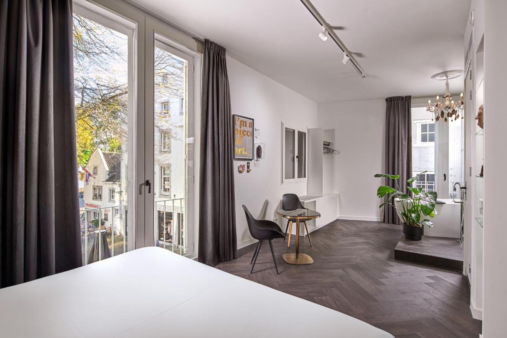 Suite with River View photo 3