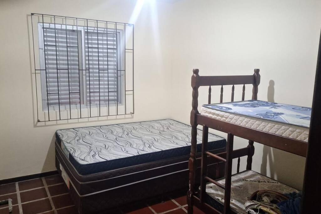 One-Bedroom House photo 1