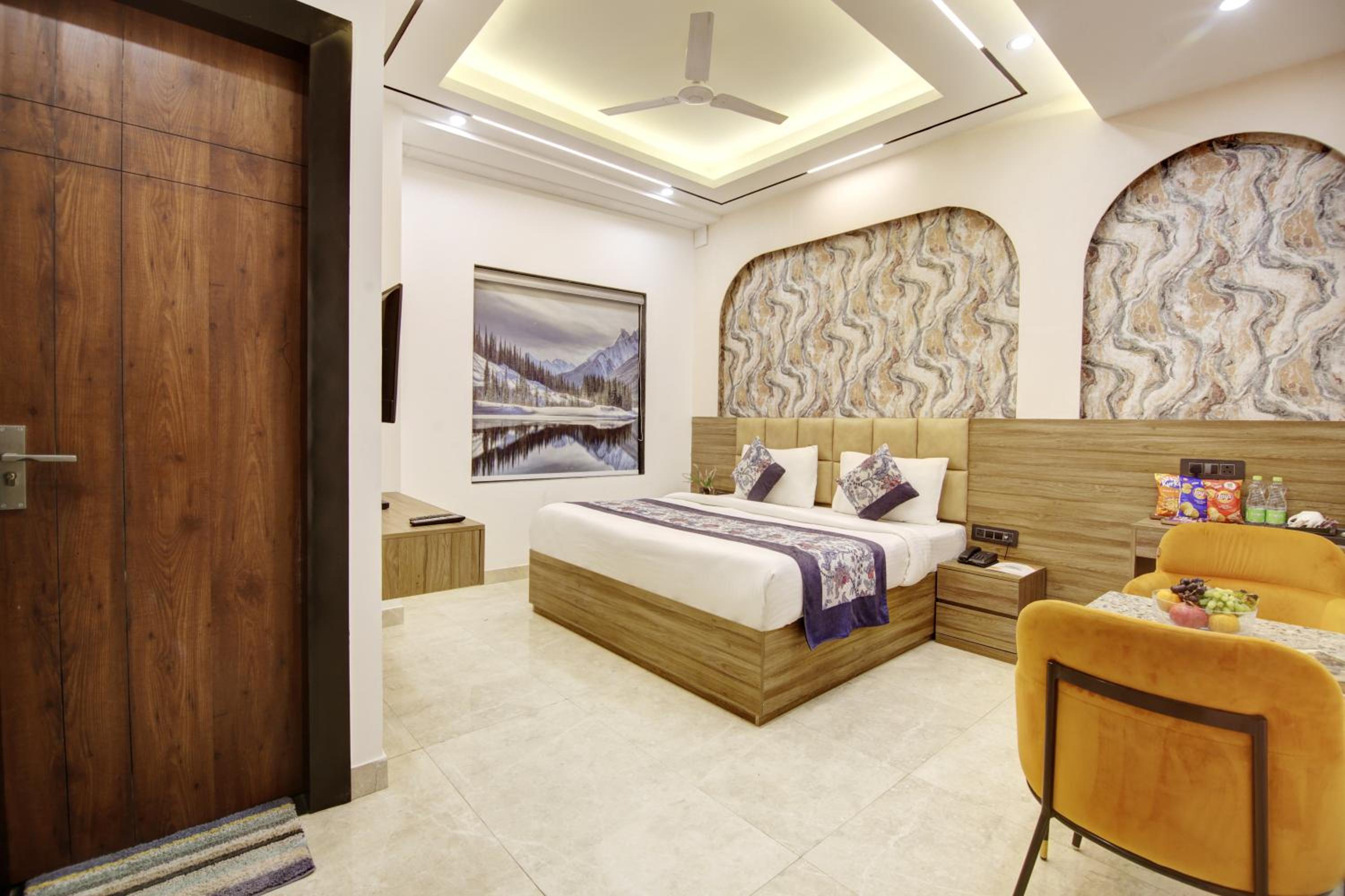 Superior Double or Twin Room photo 2