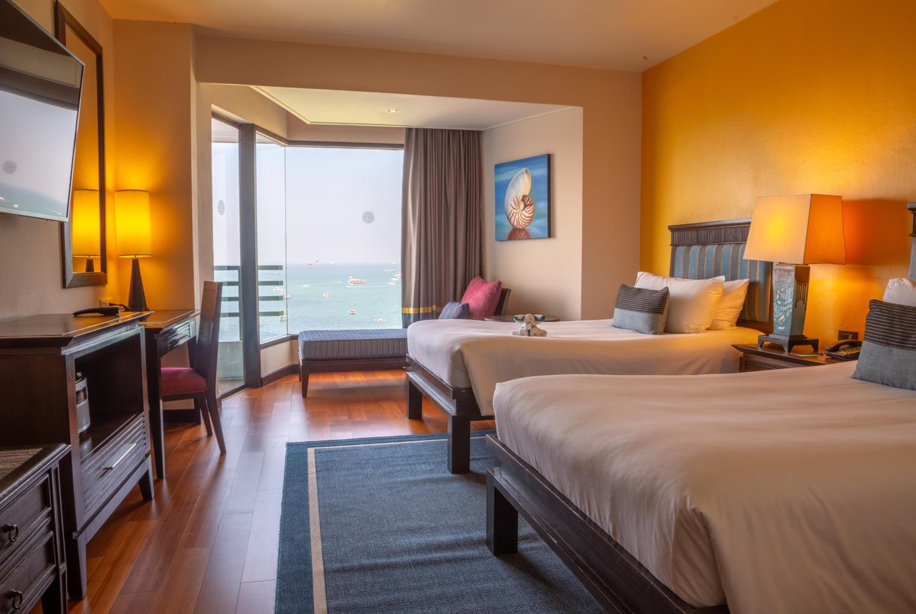Deluxe Sea View Twin Bed - Photo 6