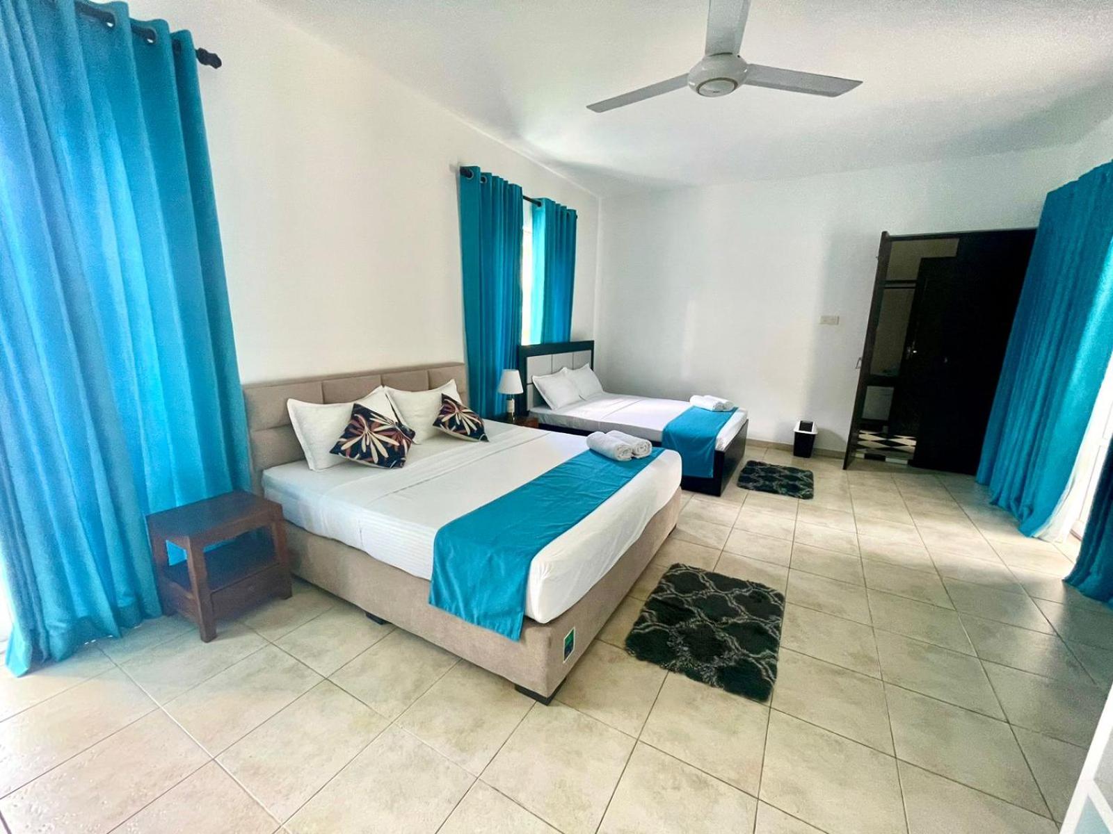 Deluxe Family Suite photo 2