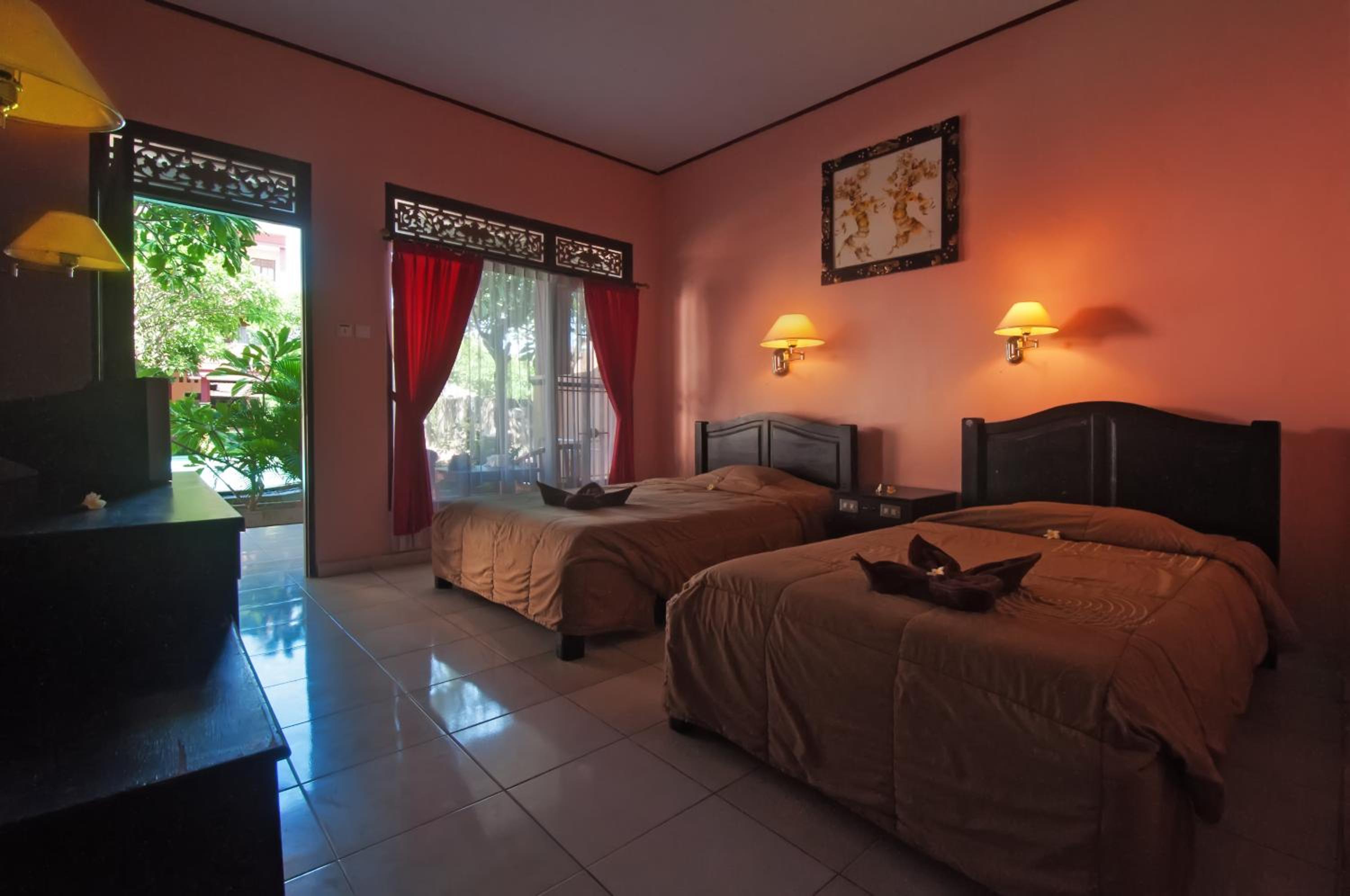 Standard Triple Room photo 2
