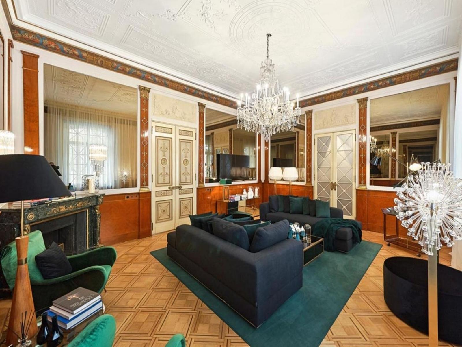 Three-Bedroom Premium Apartment