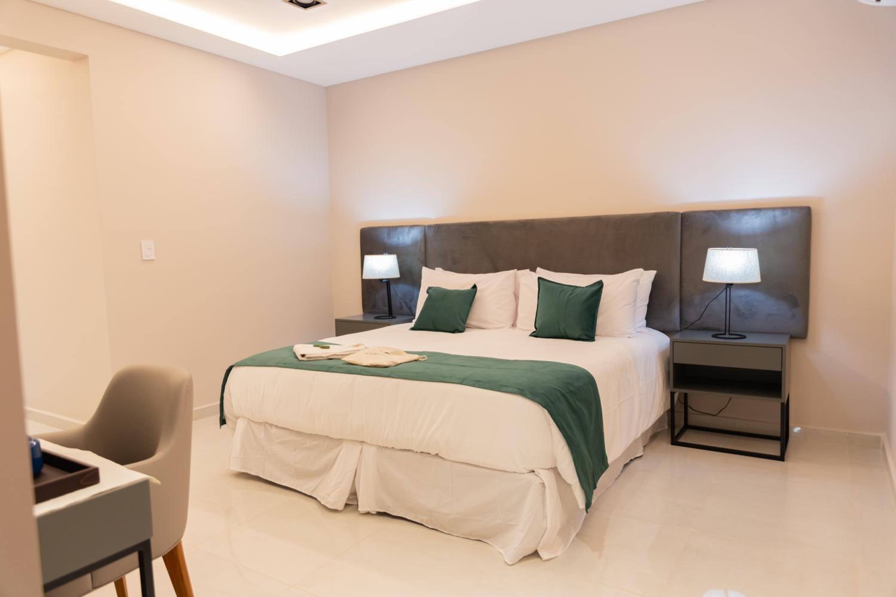 Deluxe Double or Twin Room