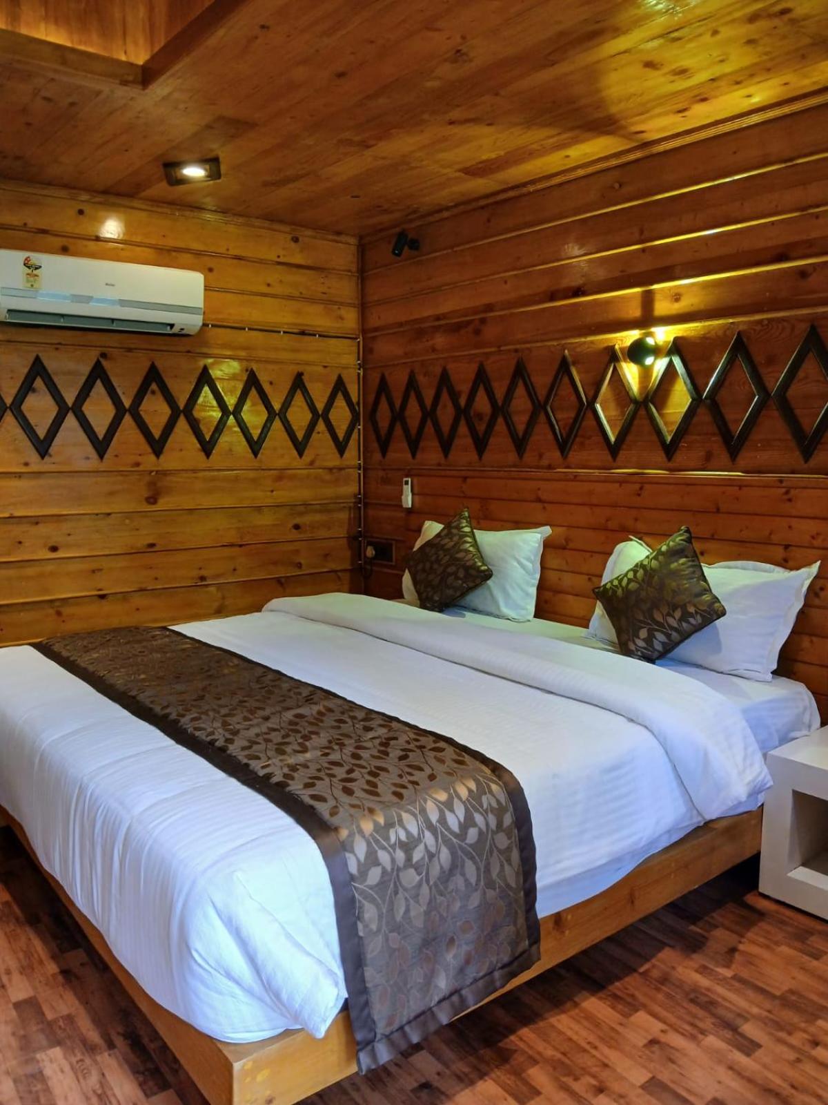 Superior Chalet