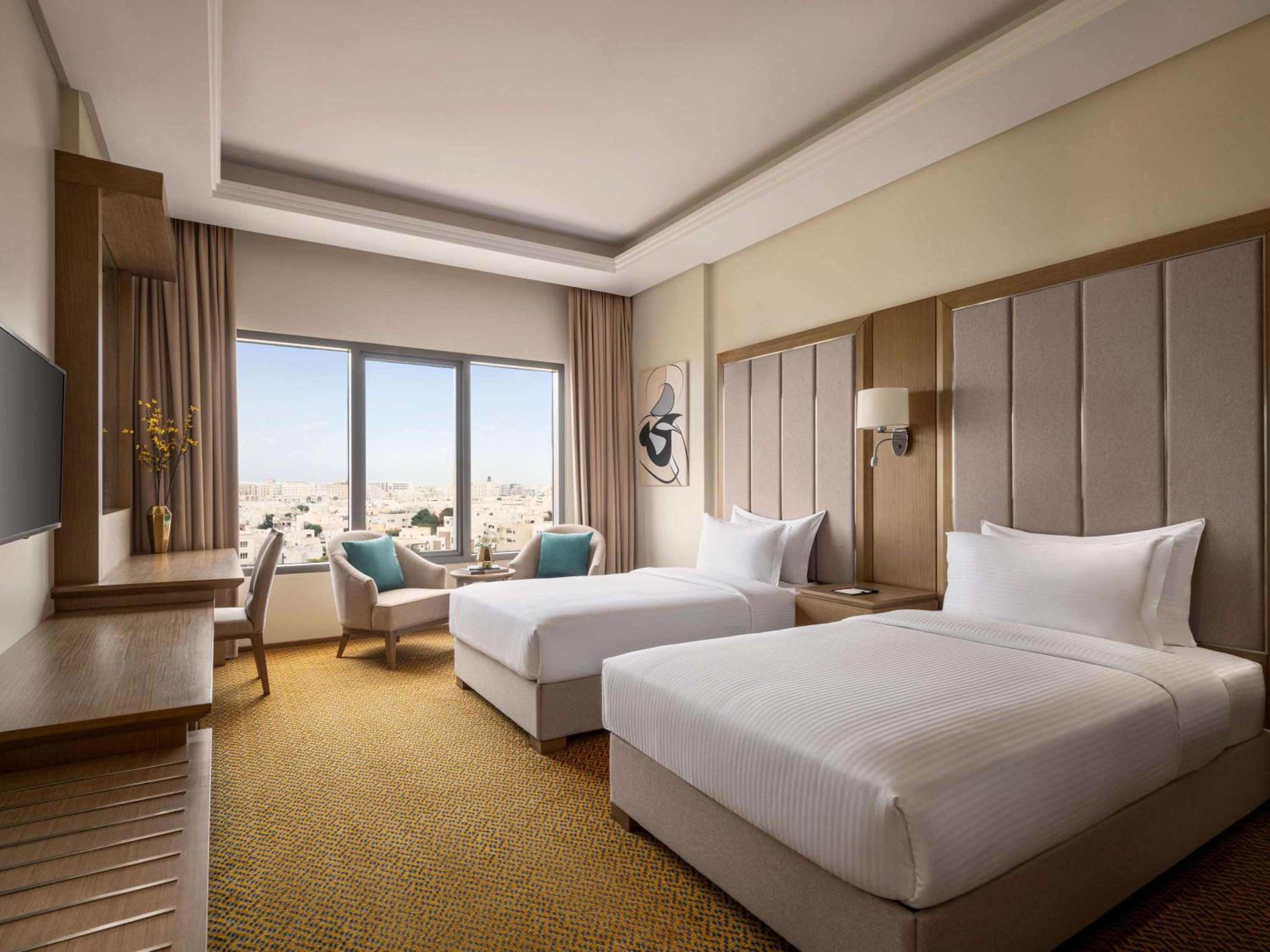 Deluxe Twin Room with City View