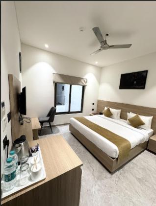 Standard Double Room - Photo 1