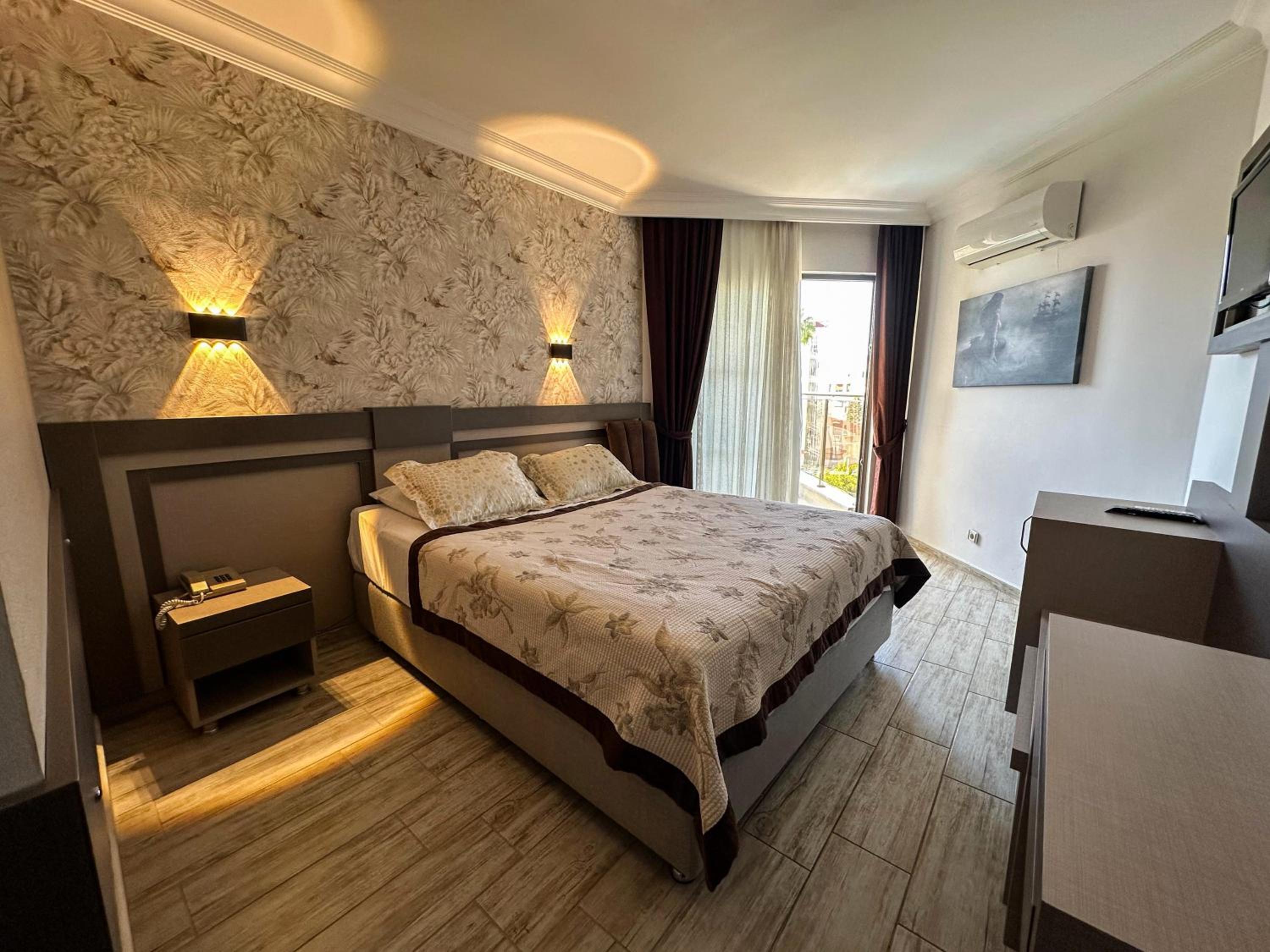 Standard Double Room - Photo 1