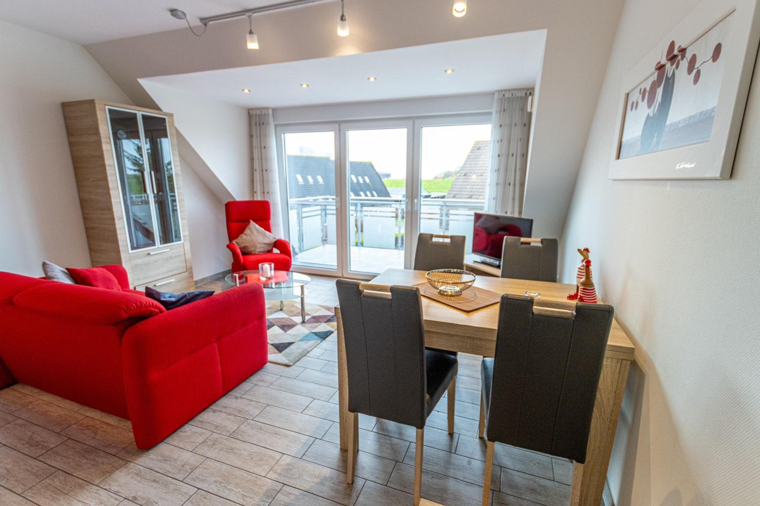 One-Bedroom Apartment with Balcony photo 1