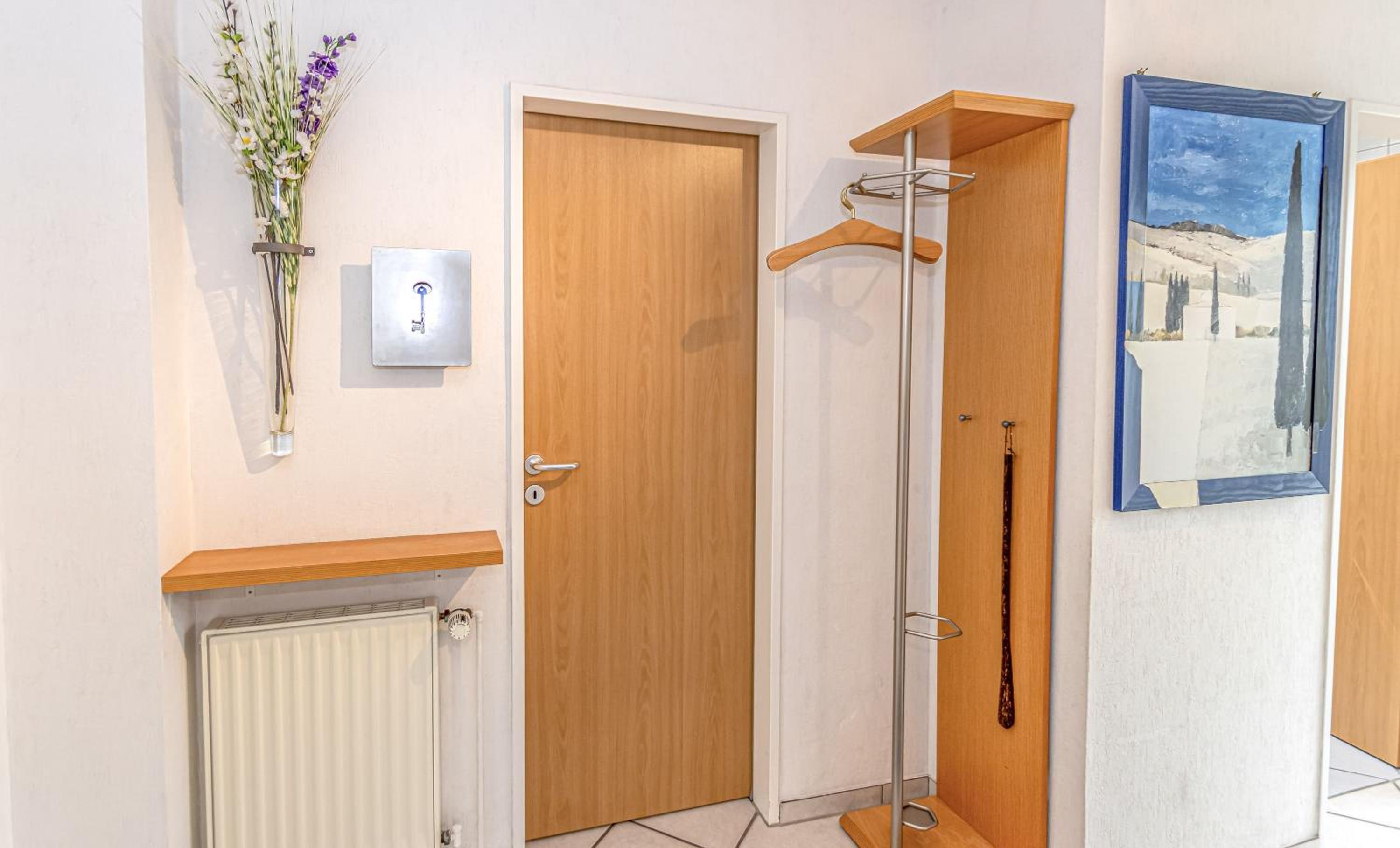 Two-Bedroom House photo 2