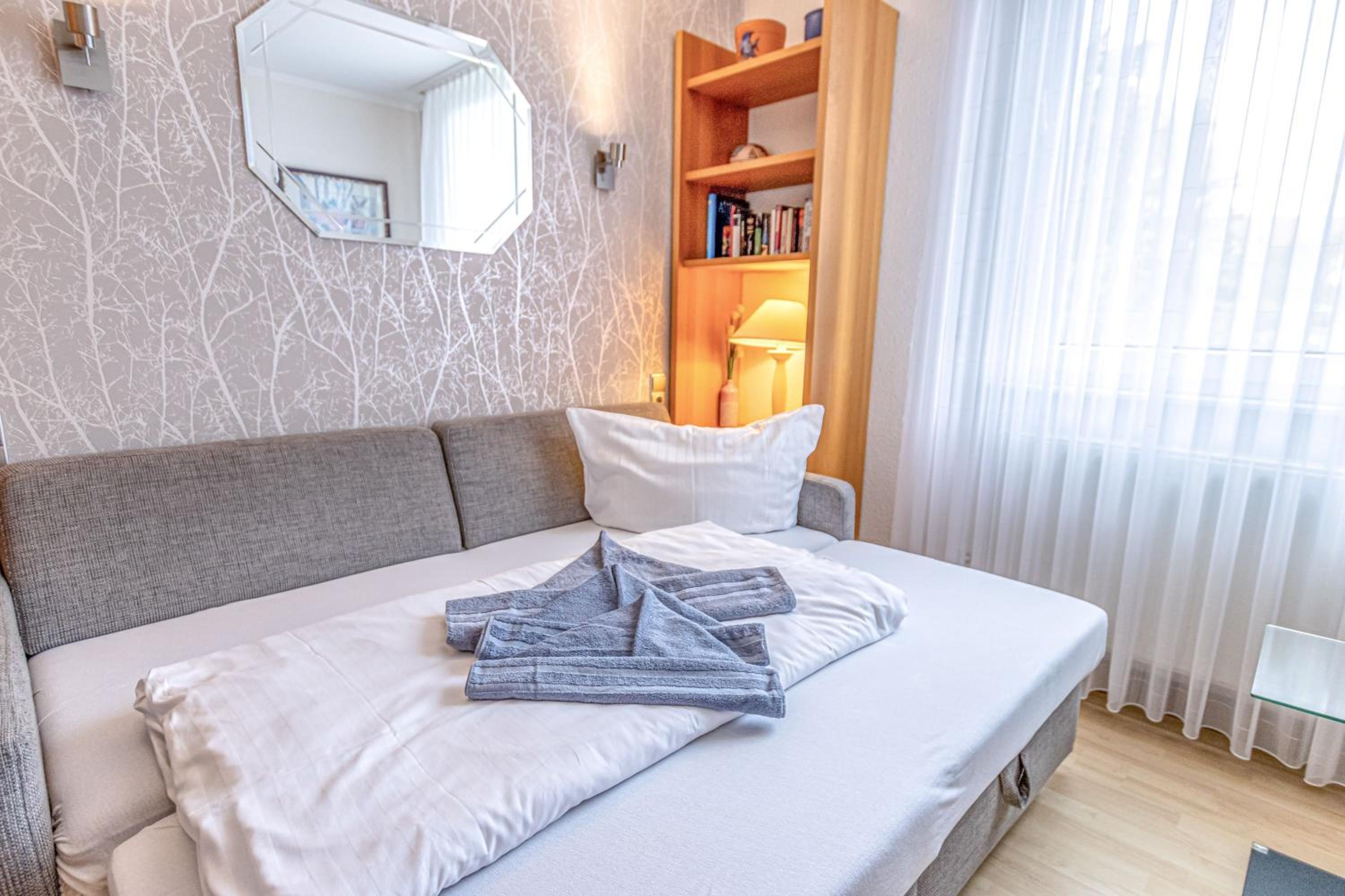 Two-Bedroom House photo 3