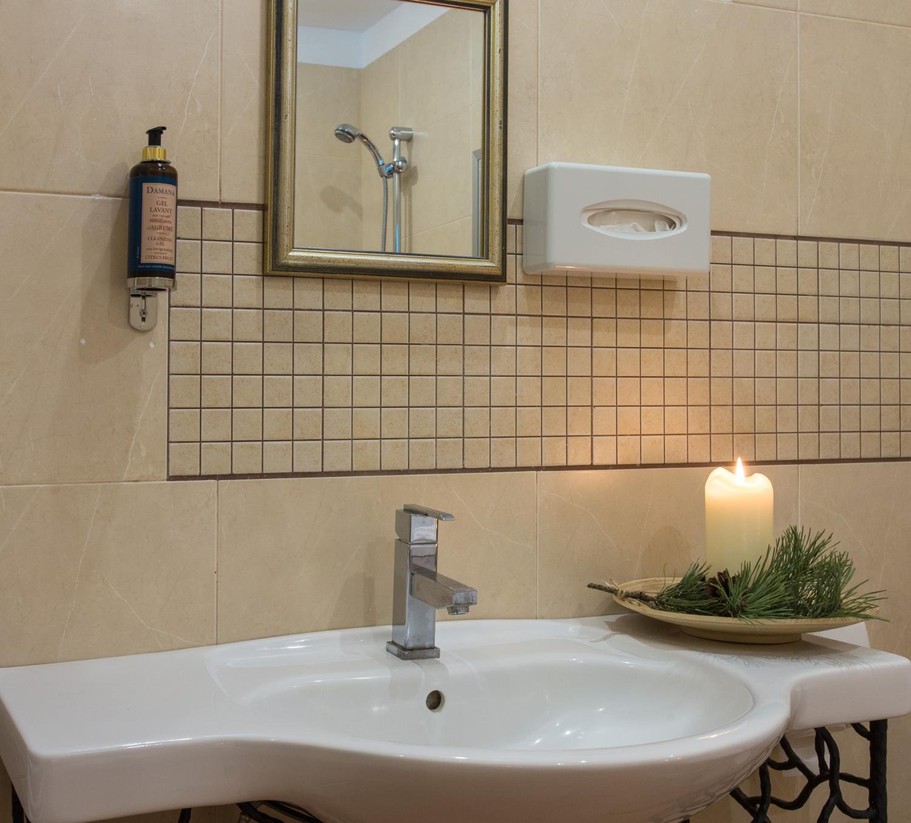 Apartment with Balcony, Kitchenette and Spa Access  - Photo 18