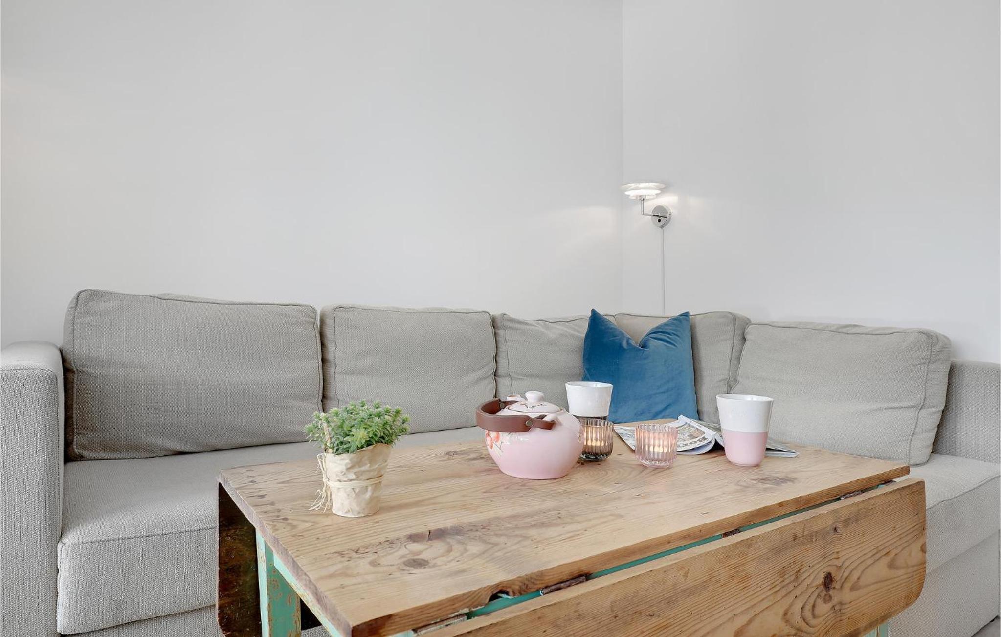 Apartment photo 3