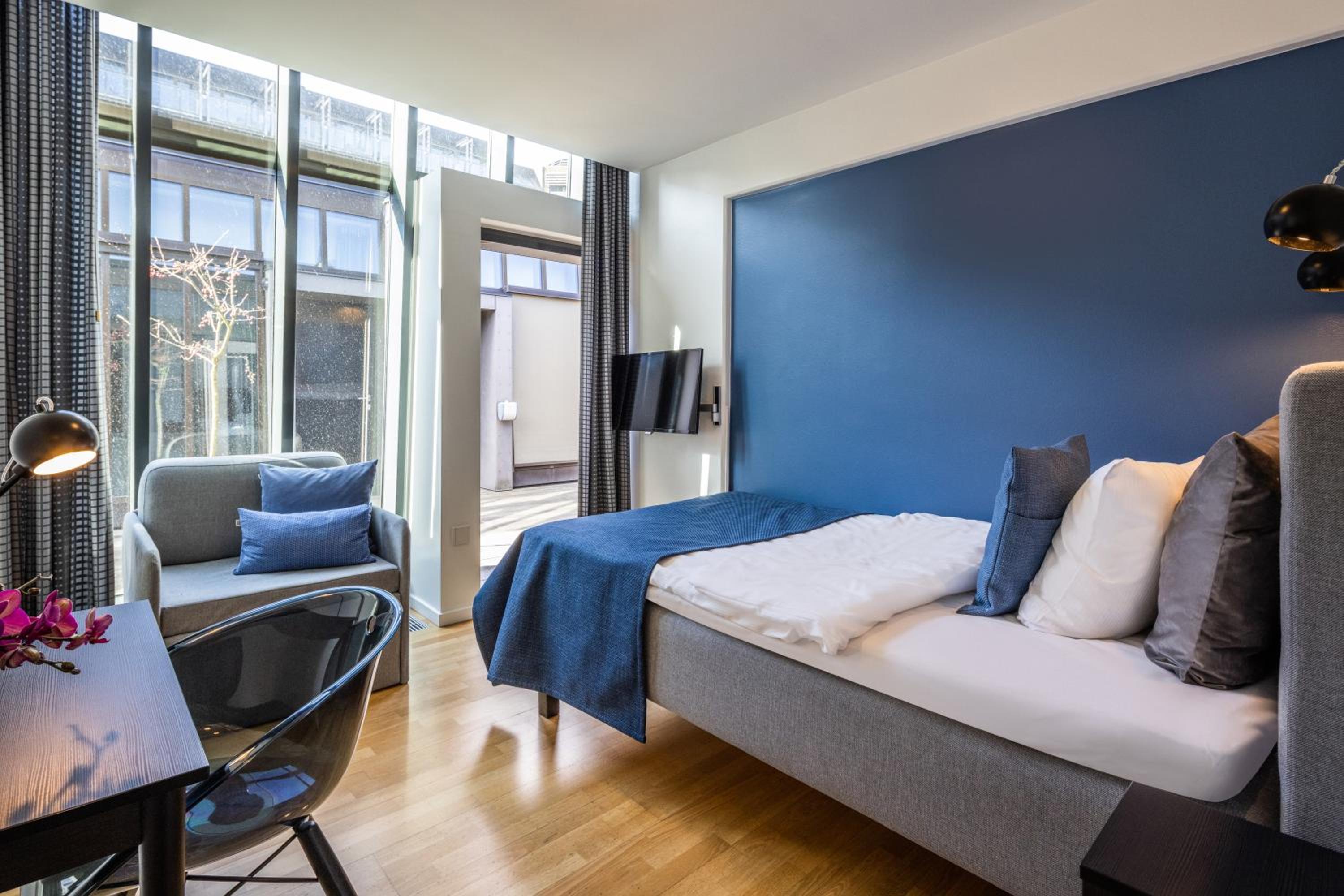 Single Room photo 2