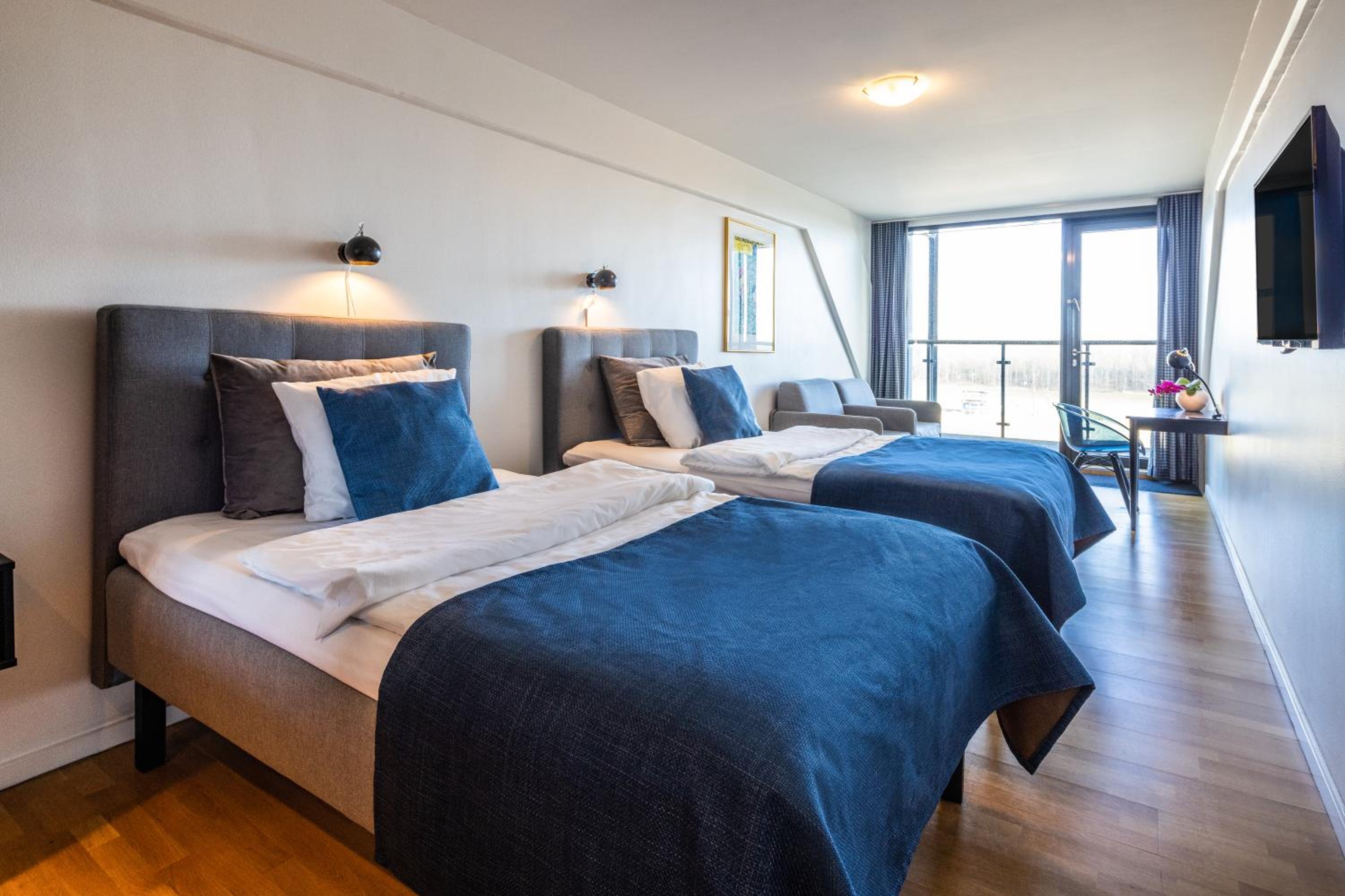 Double or Twin Room photo 3