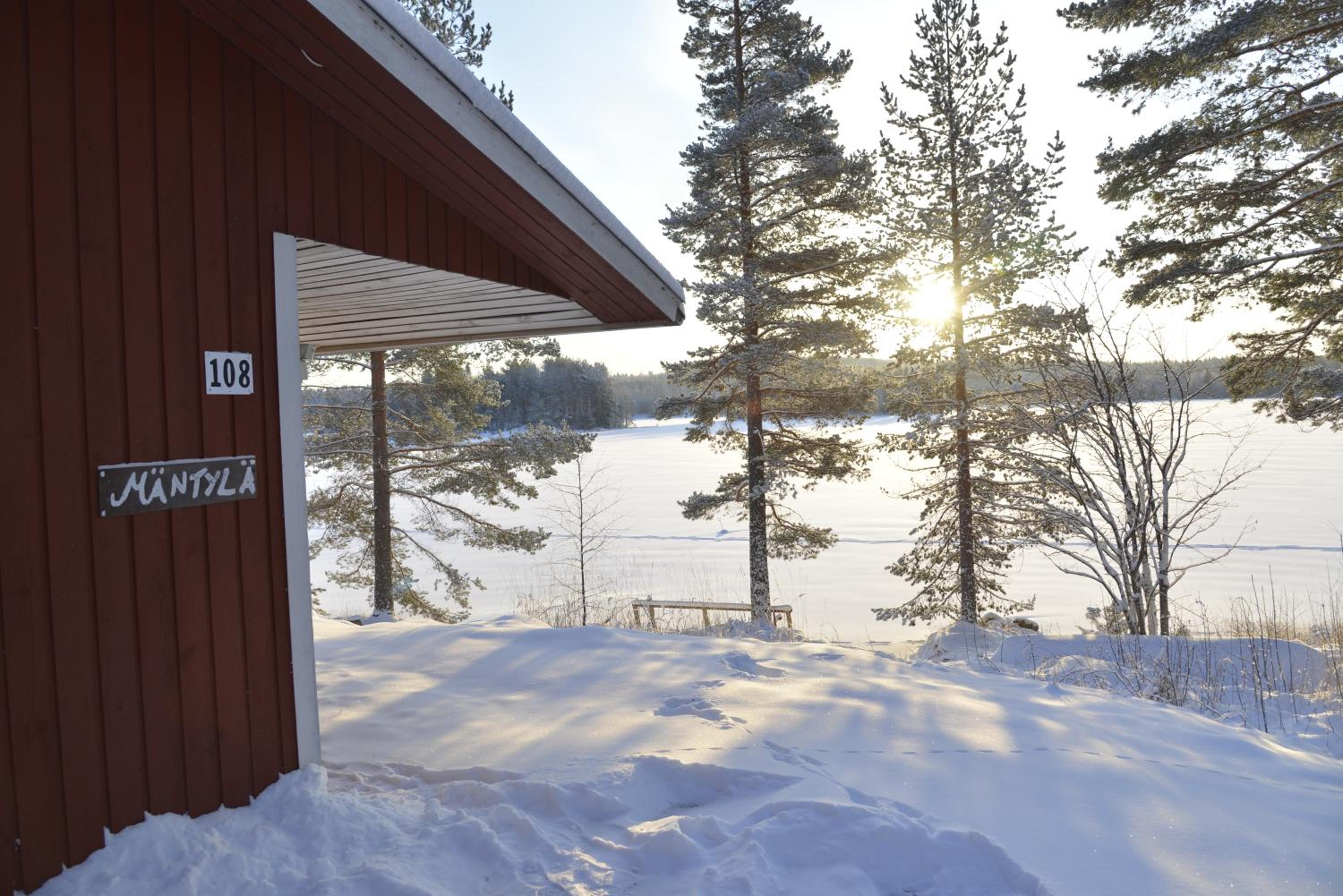 One-Bedroom Cottage with Sauna photo 2