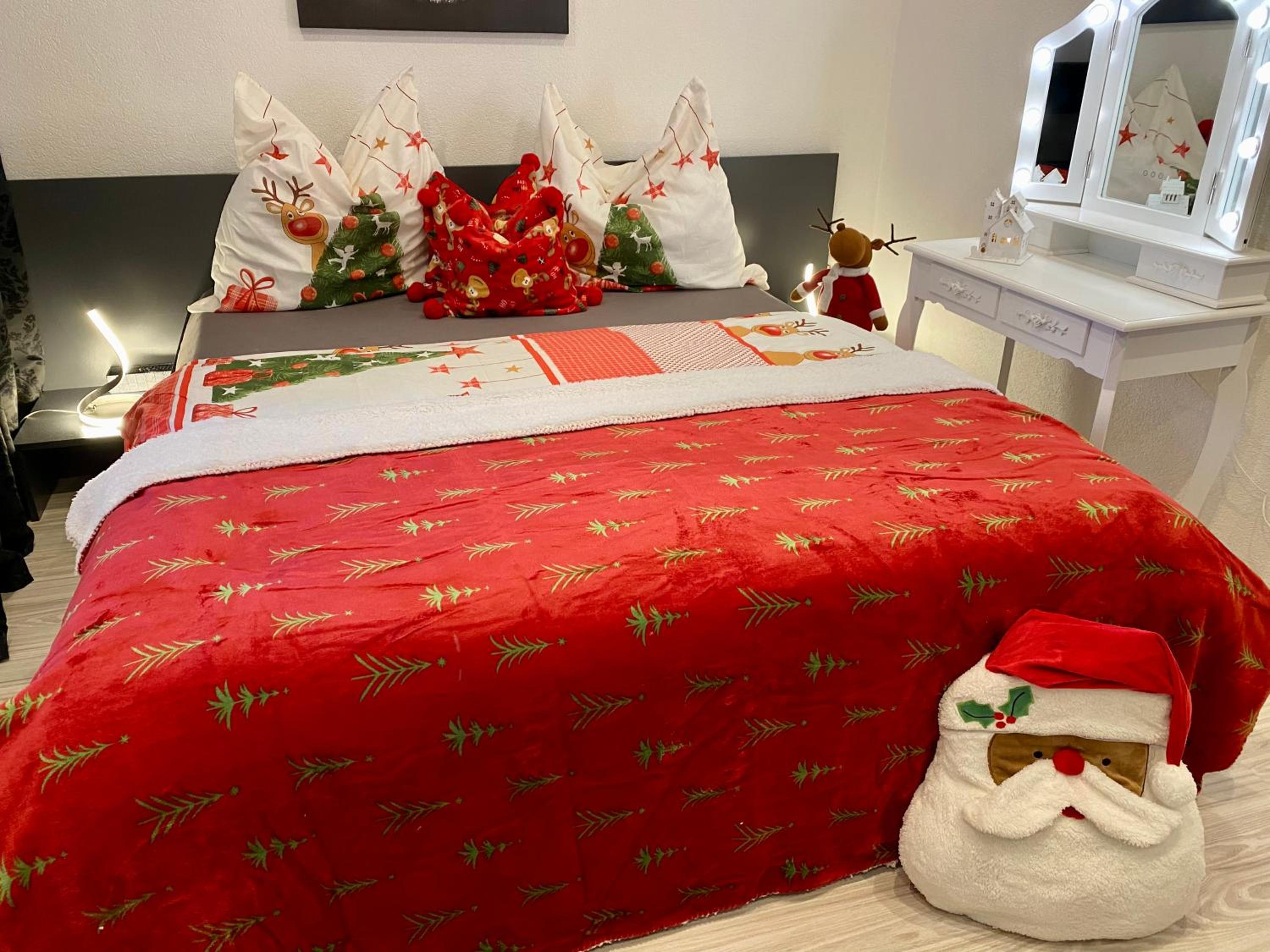 Deluxe Double or Twin Room - Photo 6