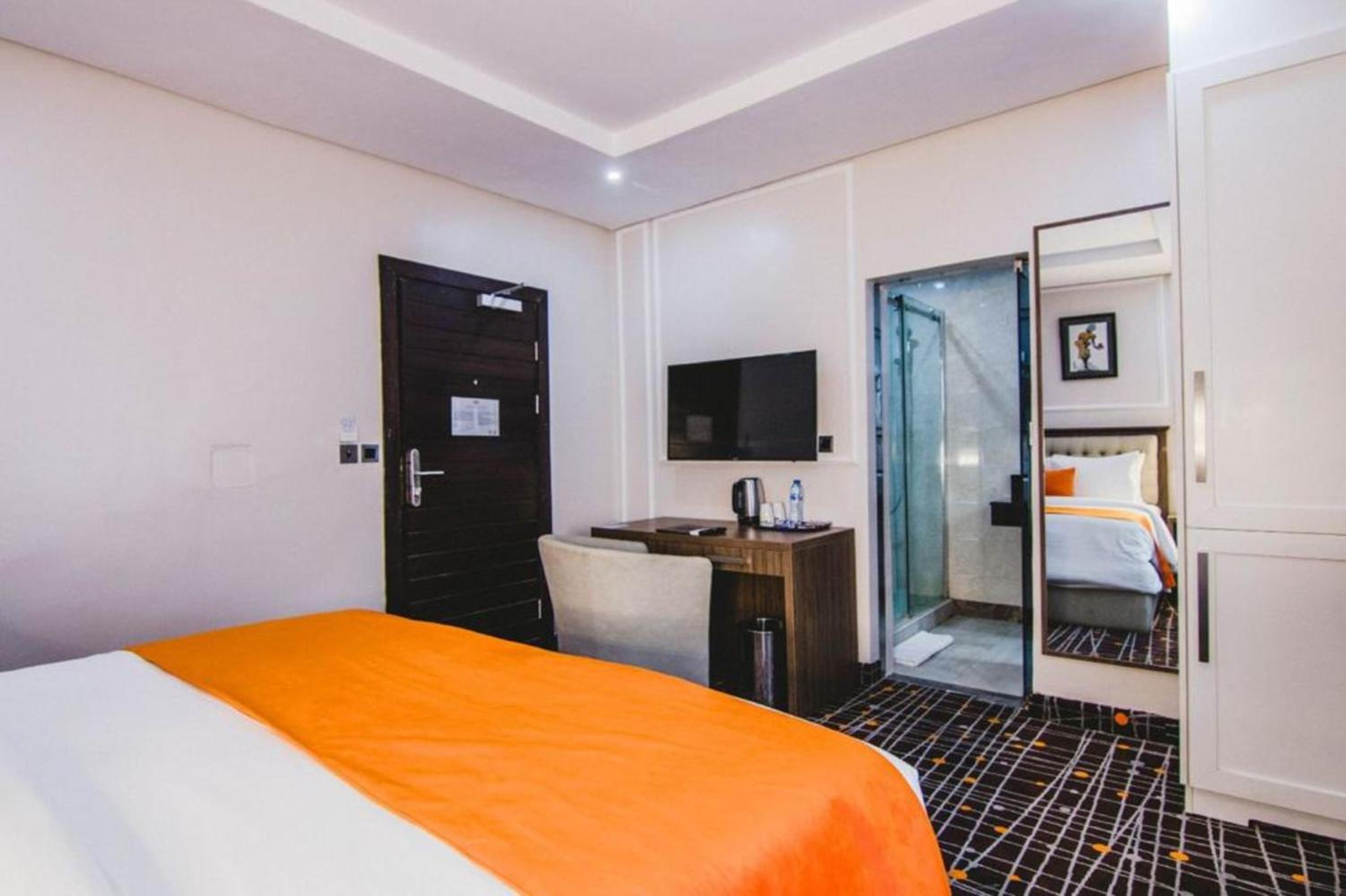 Deluxe Double Room photo 2