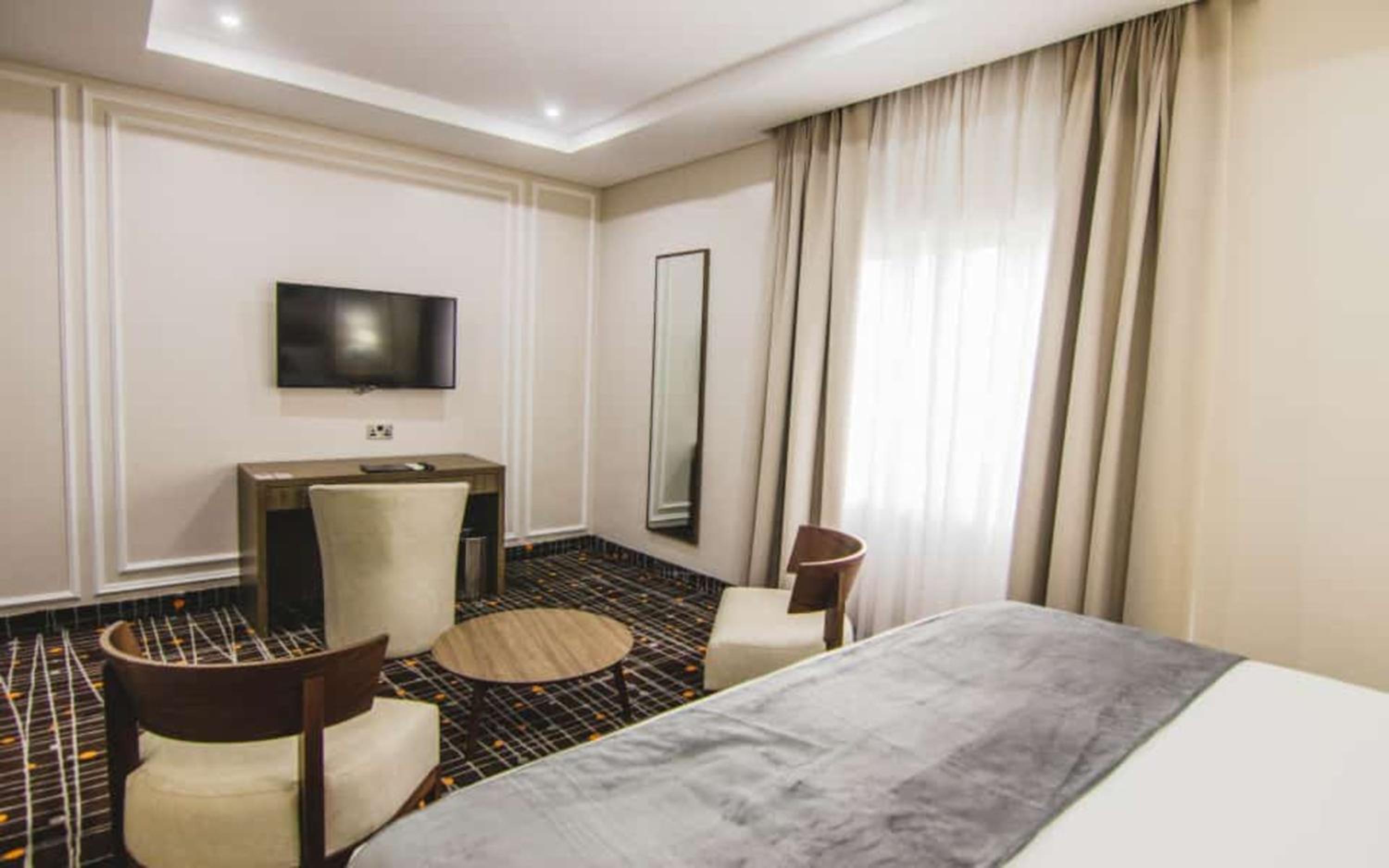 Suite photo 1