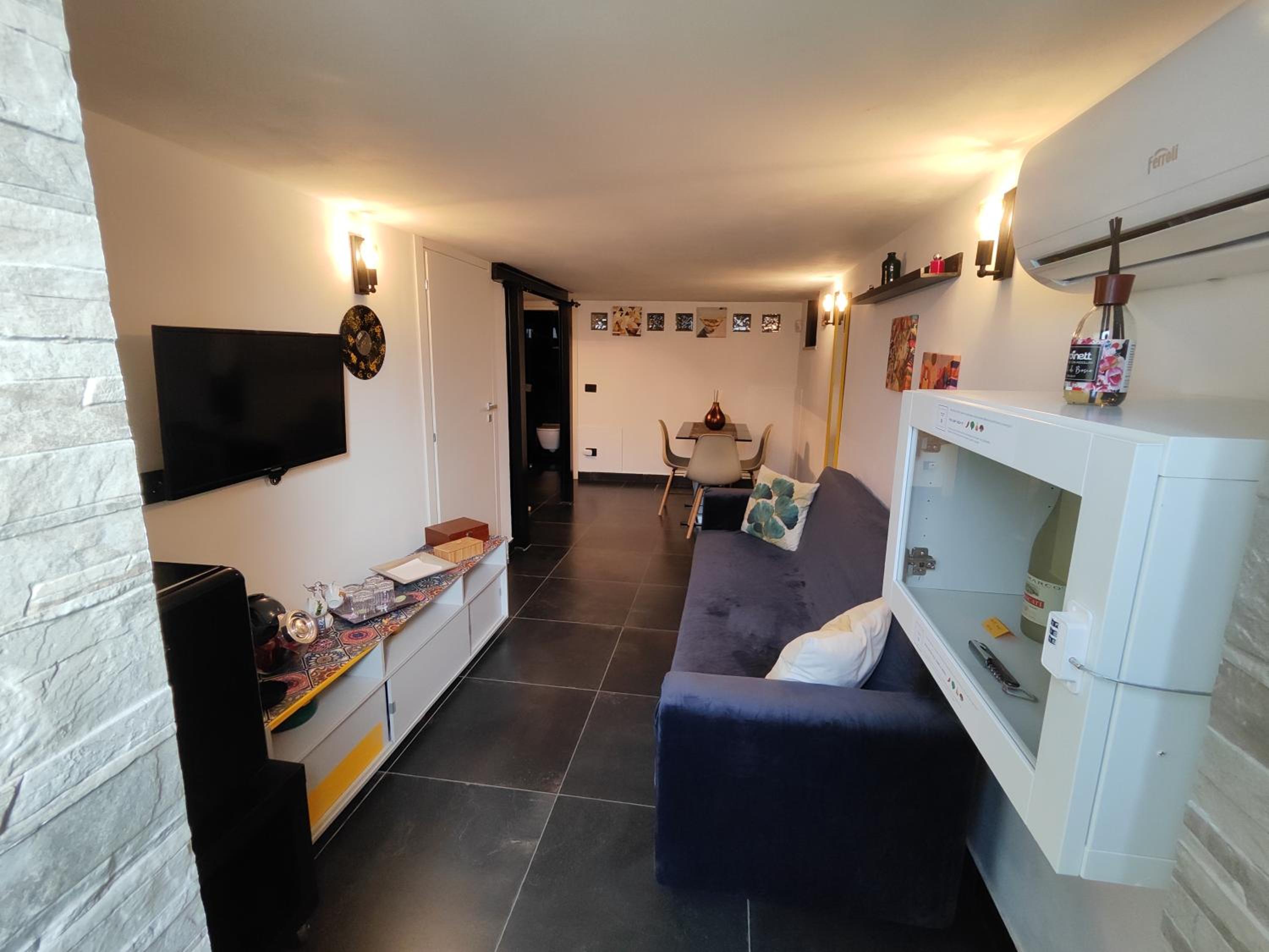 One-Bedroom House