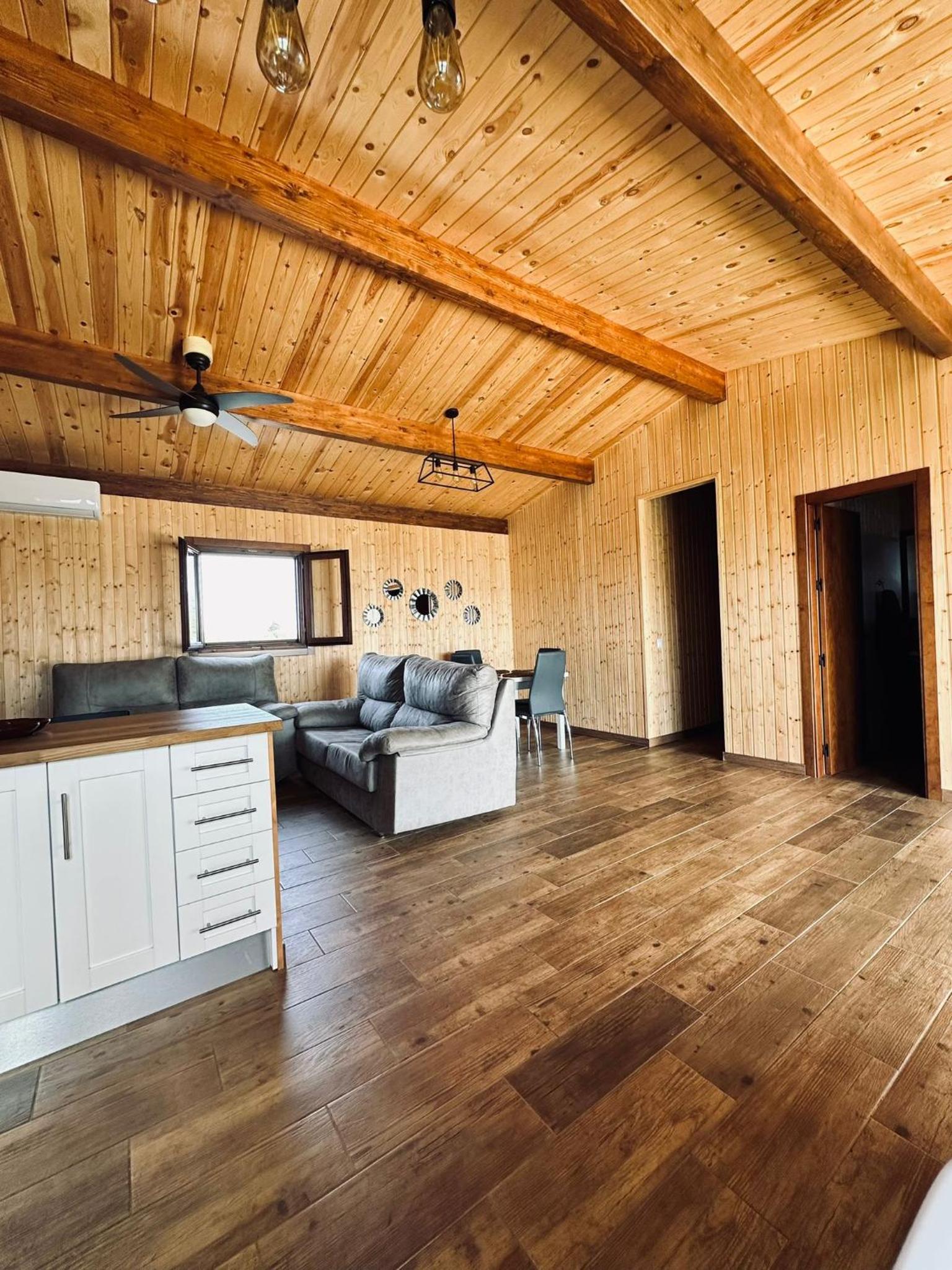 Villa with Garden View