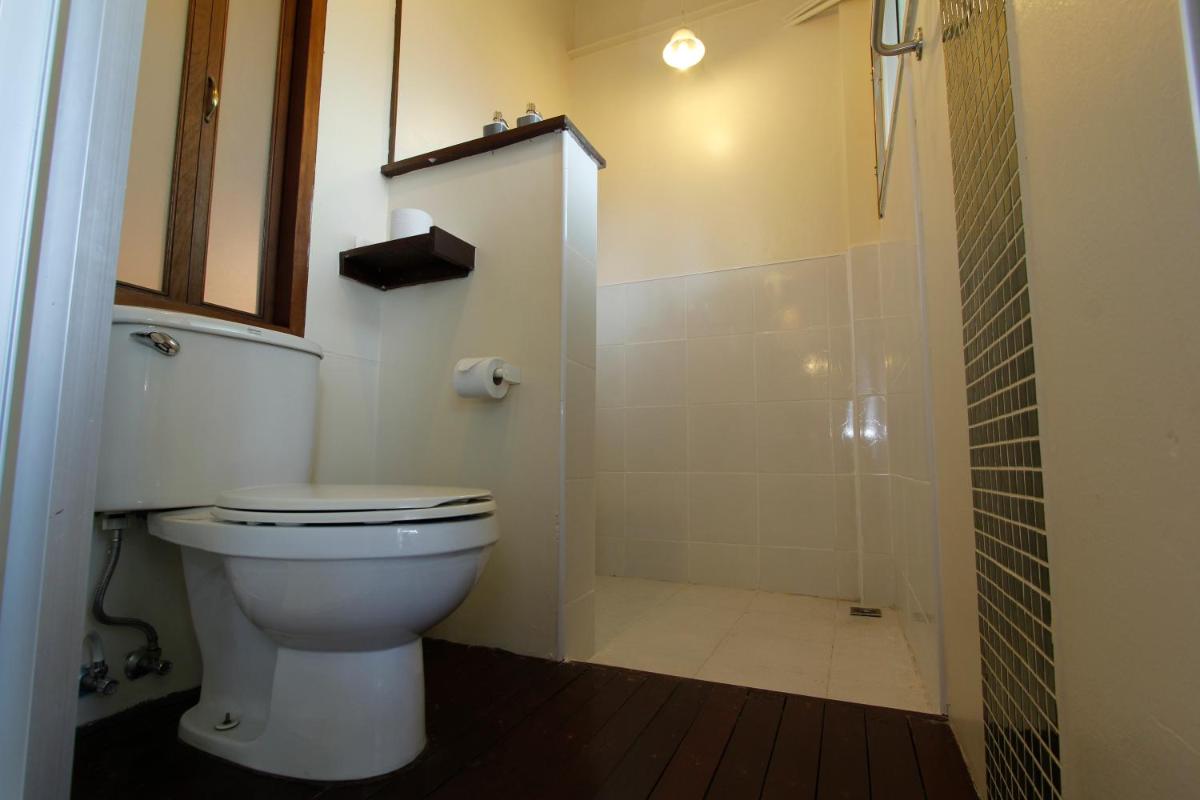 Triple Room - Photo 8