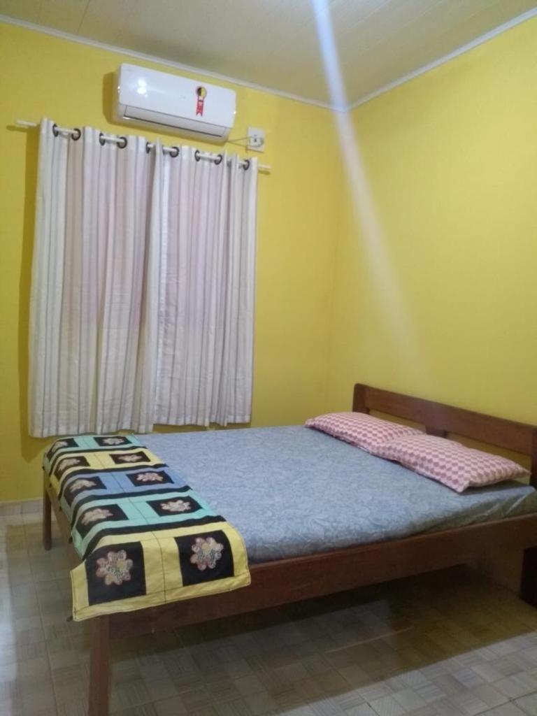 Five-Bedroom House photo 1