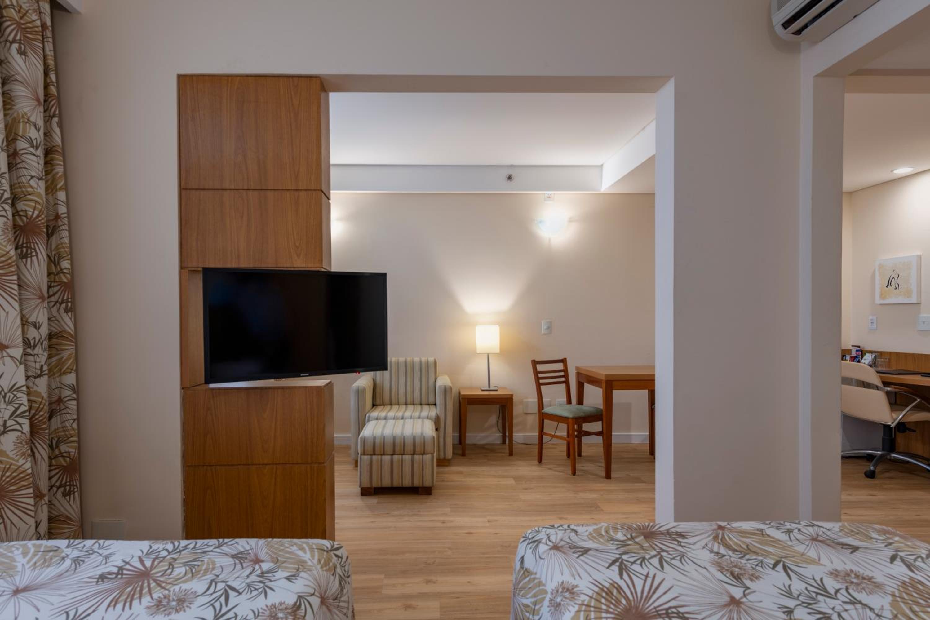 Superior Twin Room - Photo 5