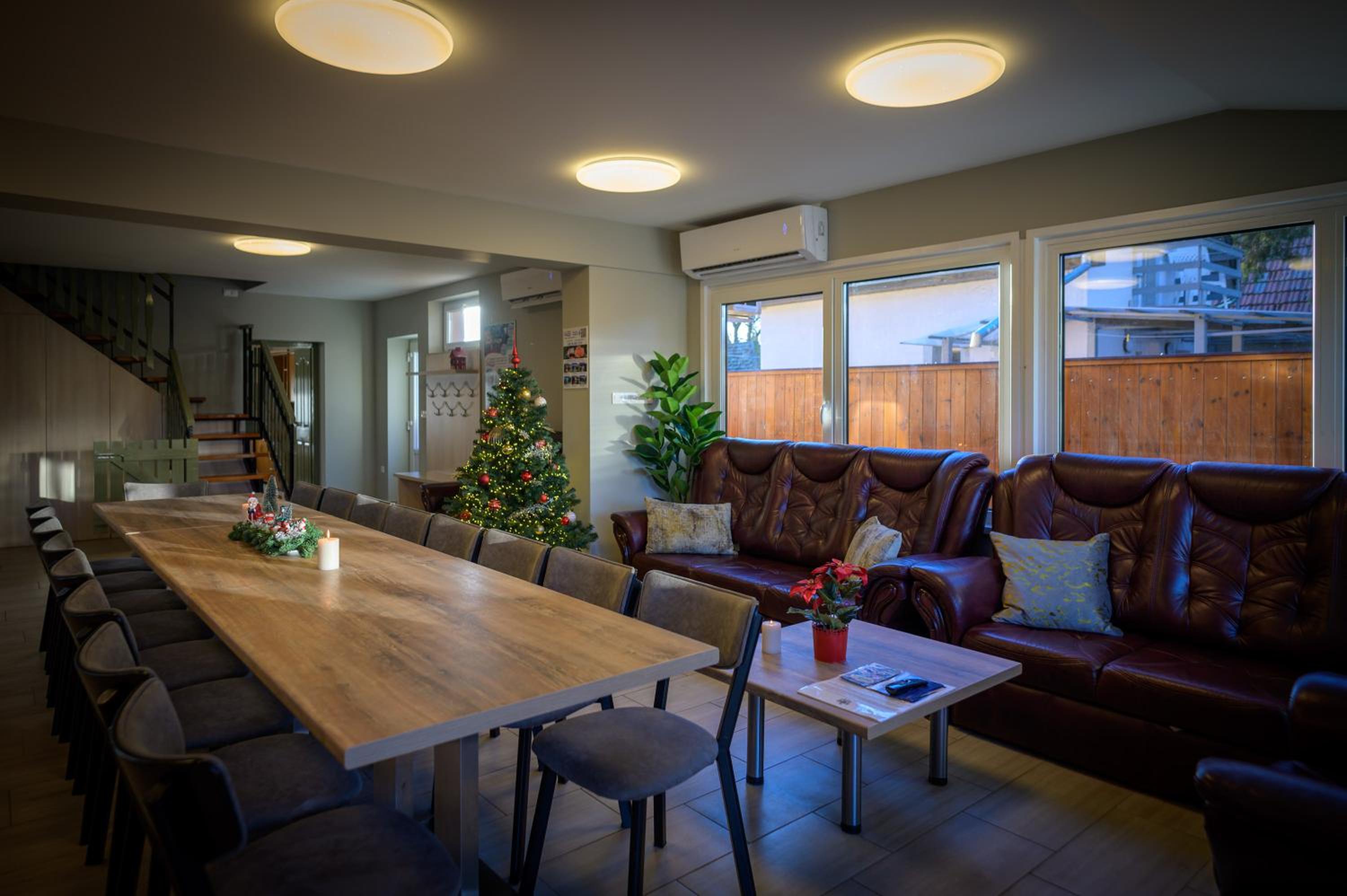 Villa photo 3