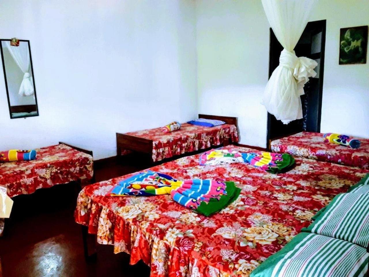 Triple Room with Private Bathroom photo 3