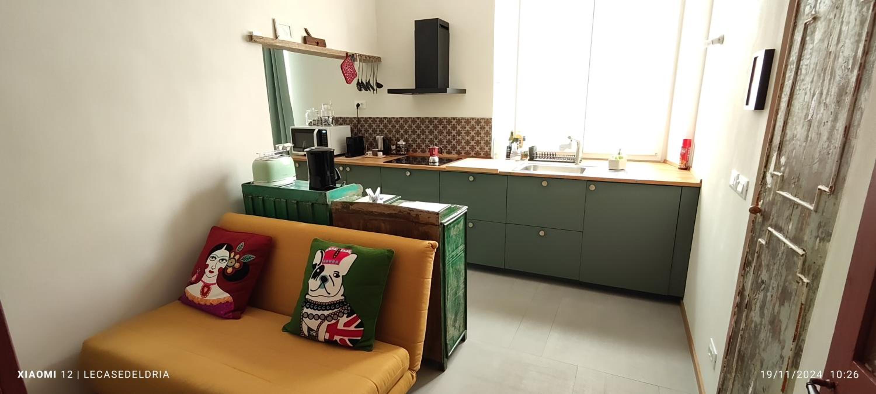 One-Bedroom Apartment photo 2