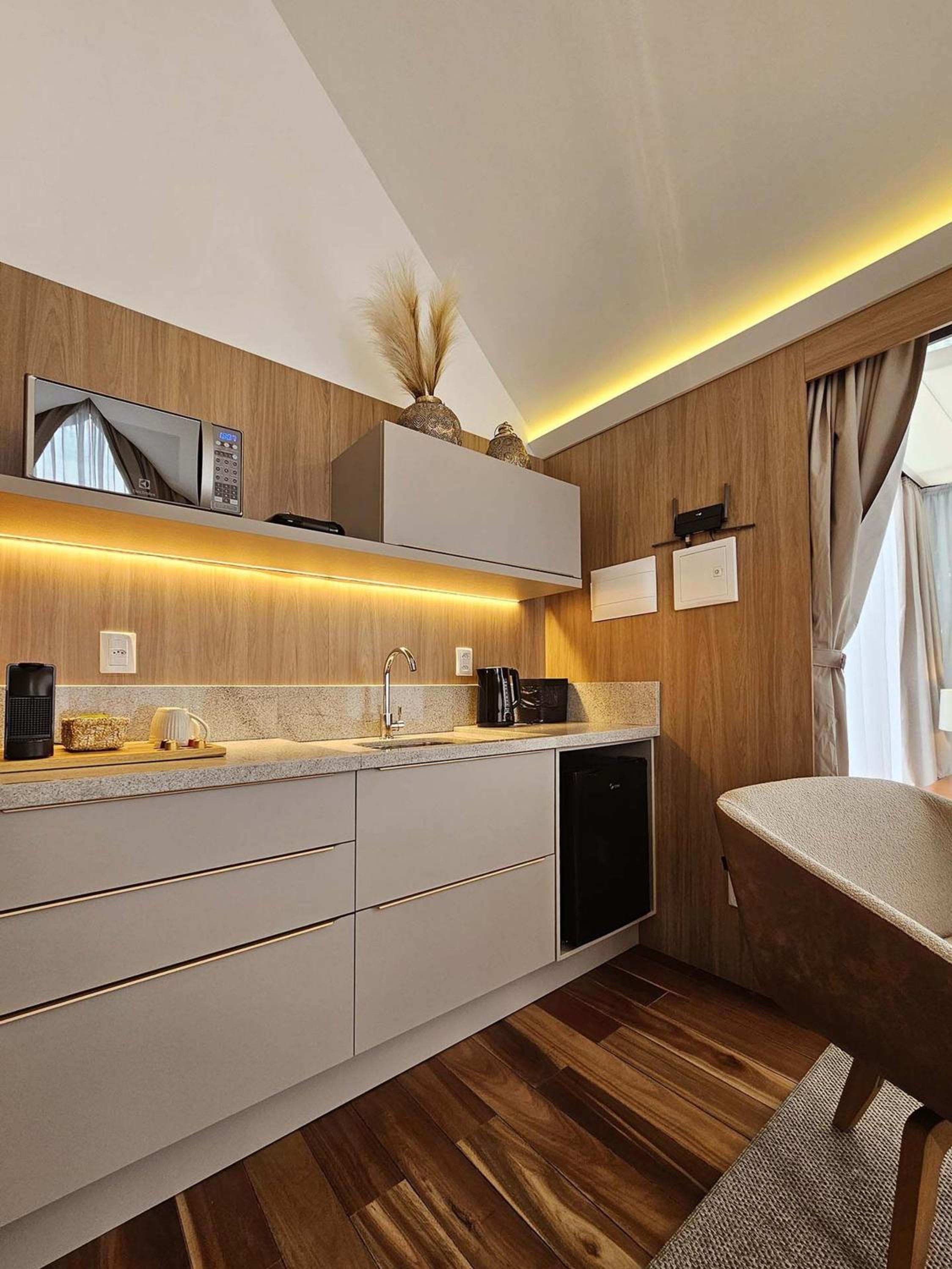 One-Bedroom Bungalow photo 2