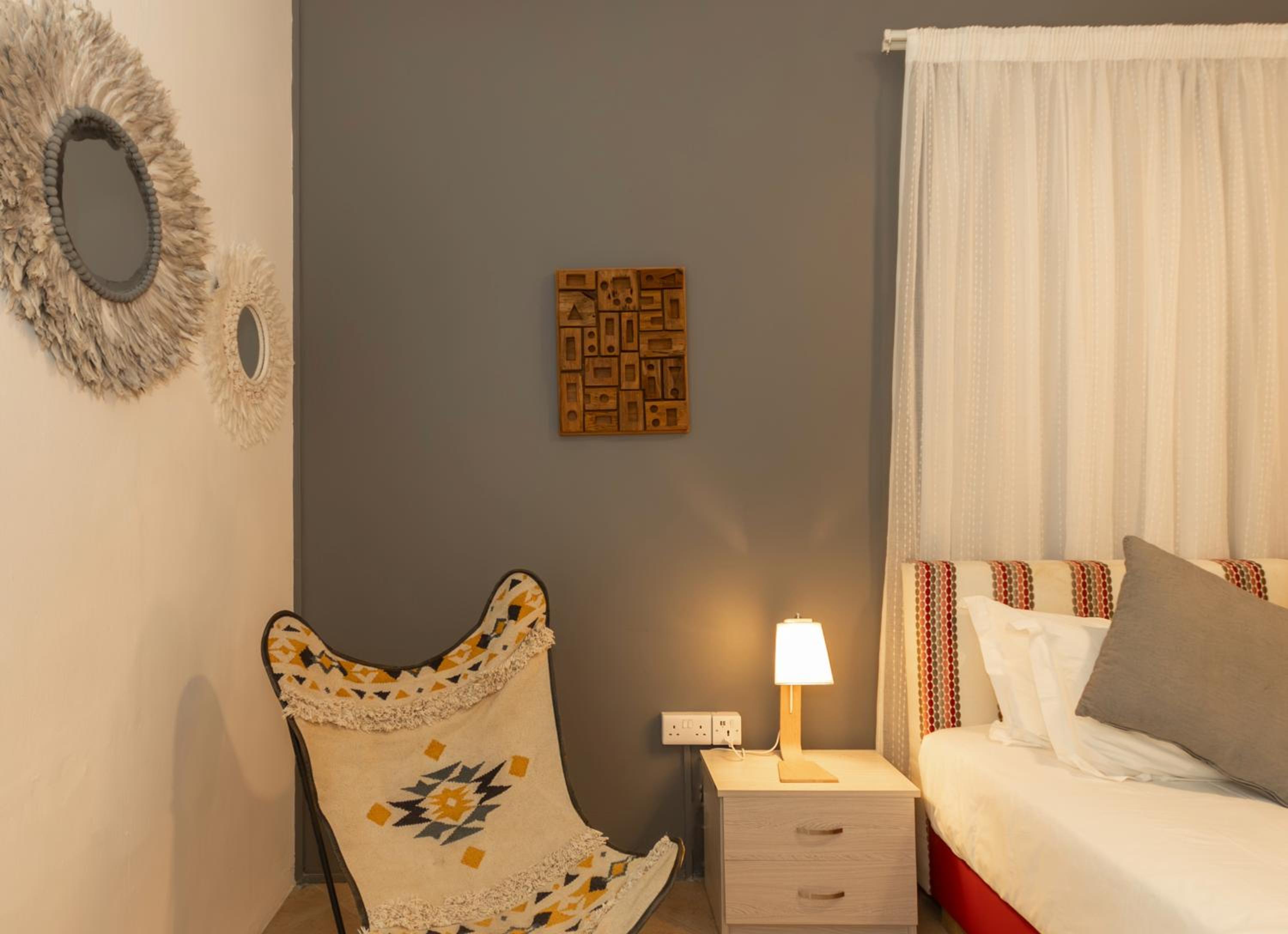 Standard Double Room - Photo 9