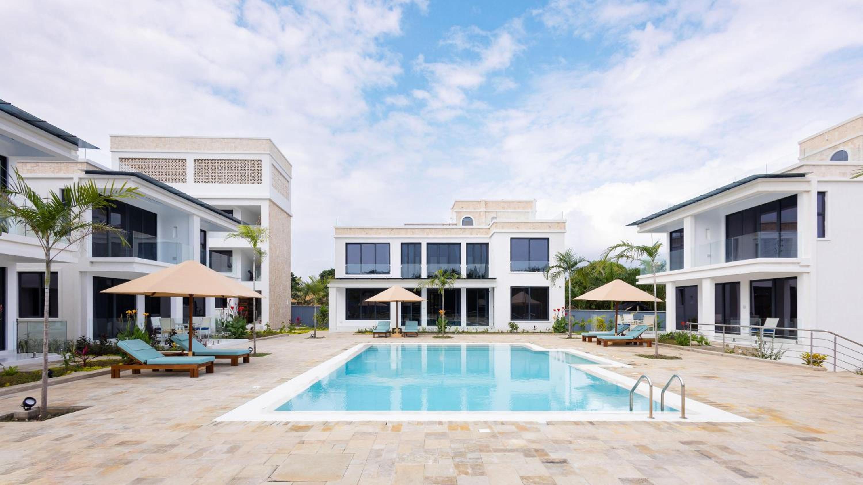Superior Villa photo 3
