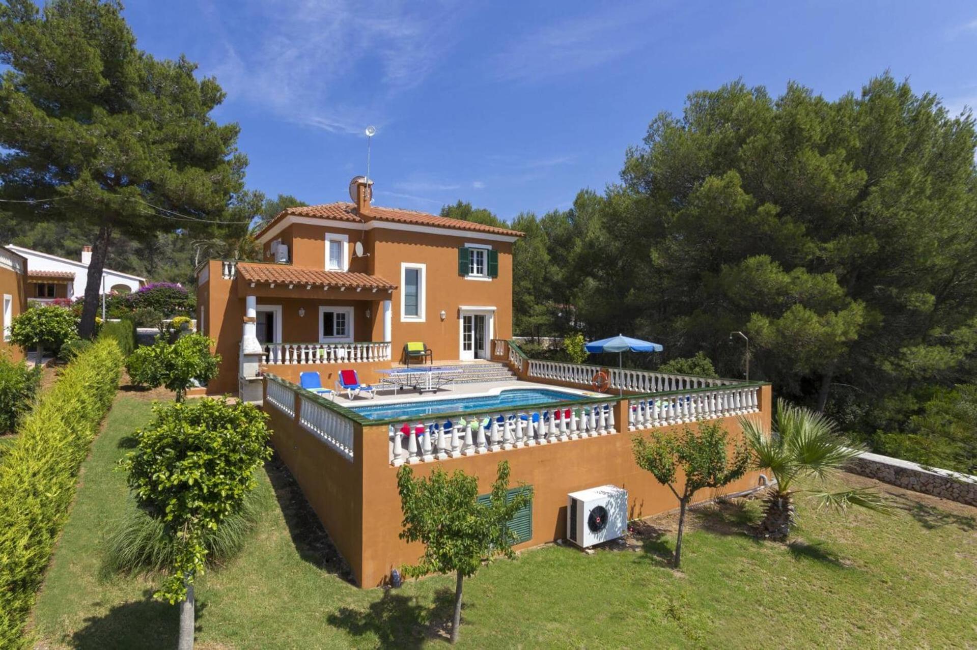 Villa photo 2