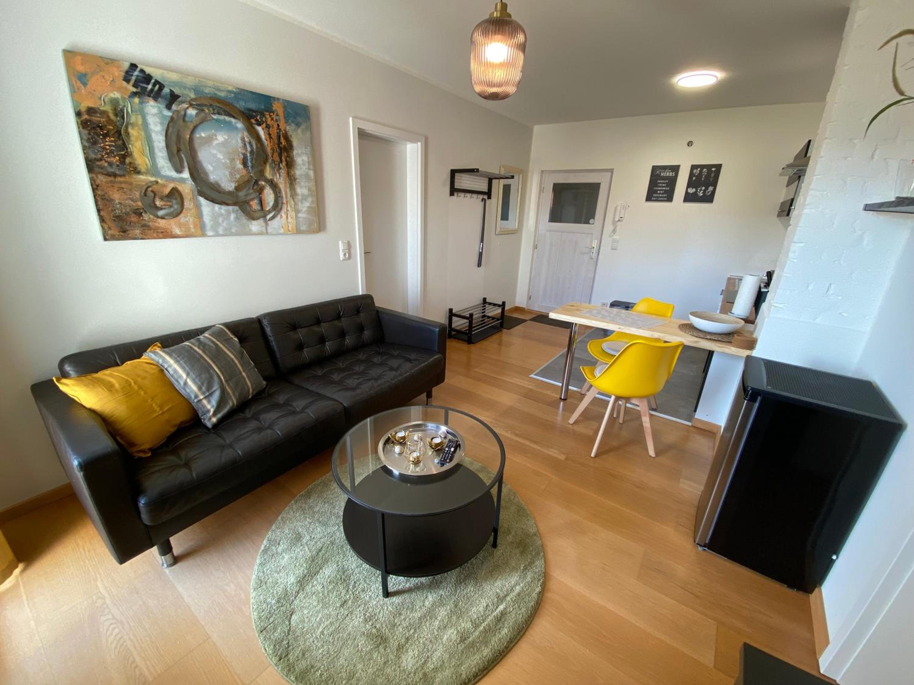 Apartment photo 1