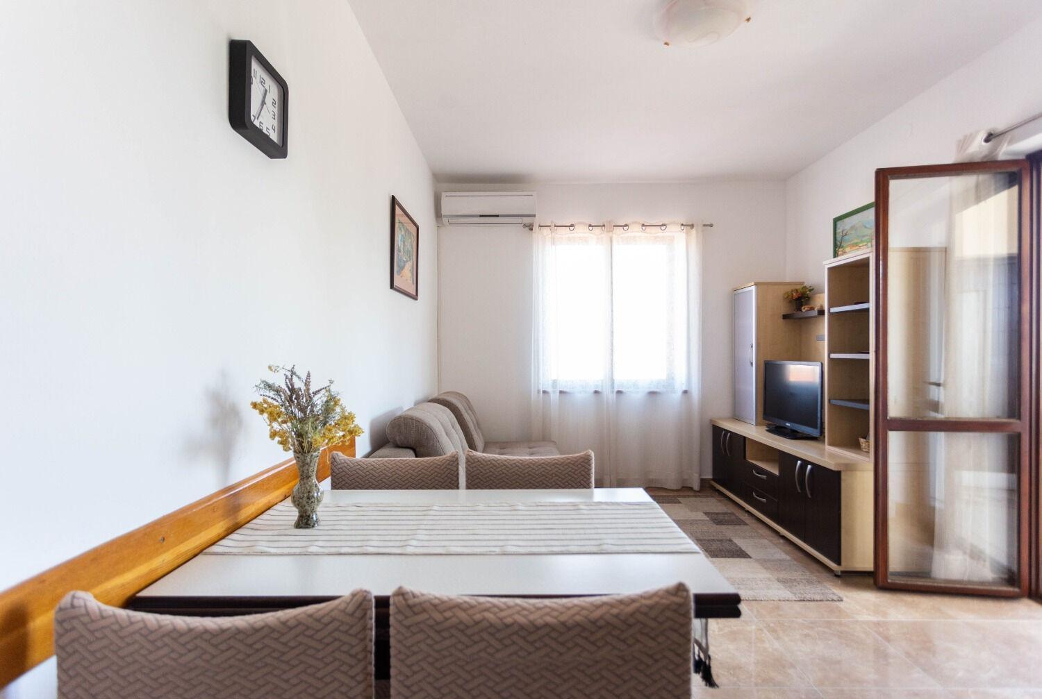 Two-Bedroom Holiday Home photo 1