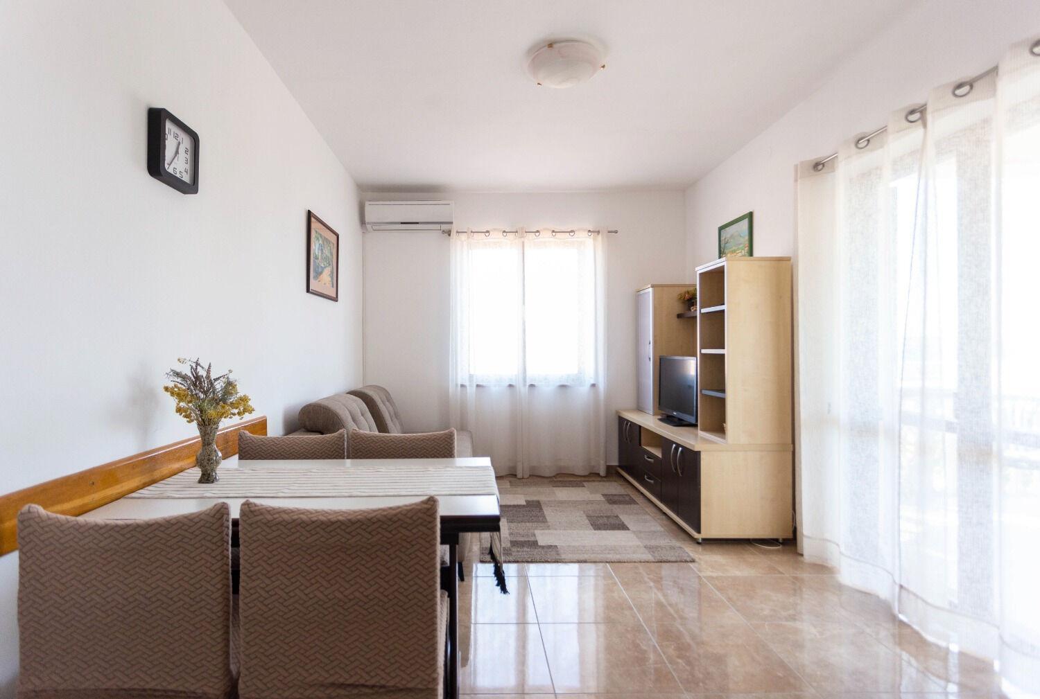 Two-Bedroom Holiday Home photo 3