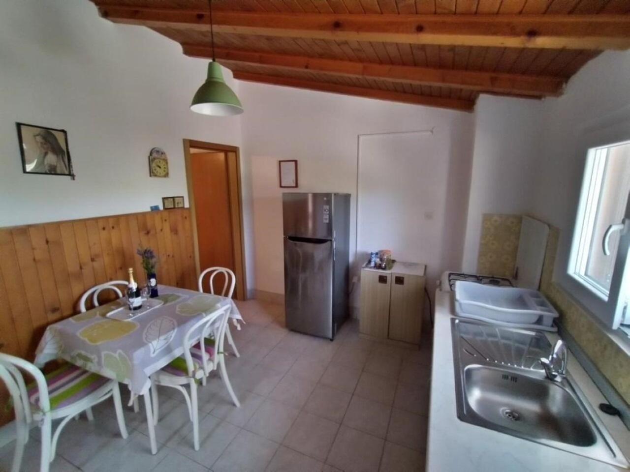 Two-Bedroom Holiday Home photo 3